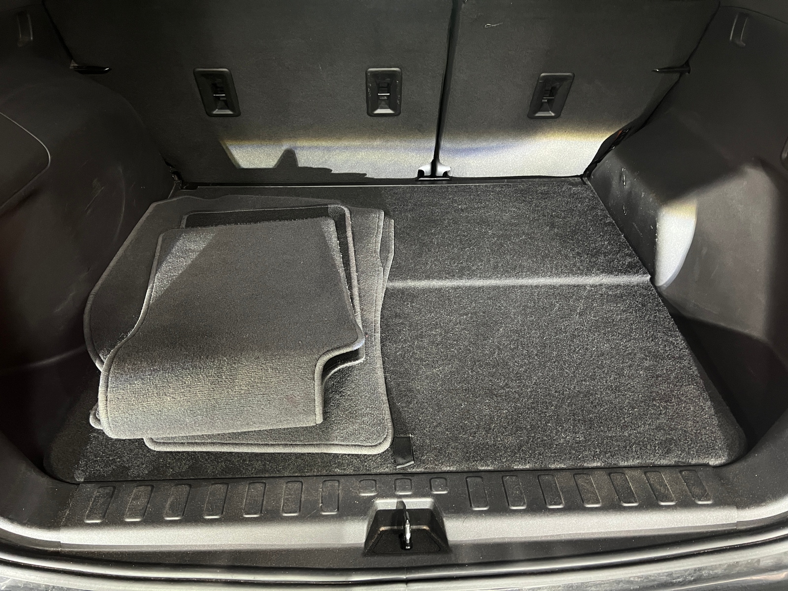 Thumbnail: 2023 Chevrolet Equinox - 7