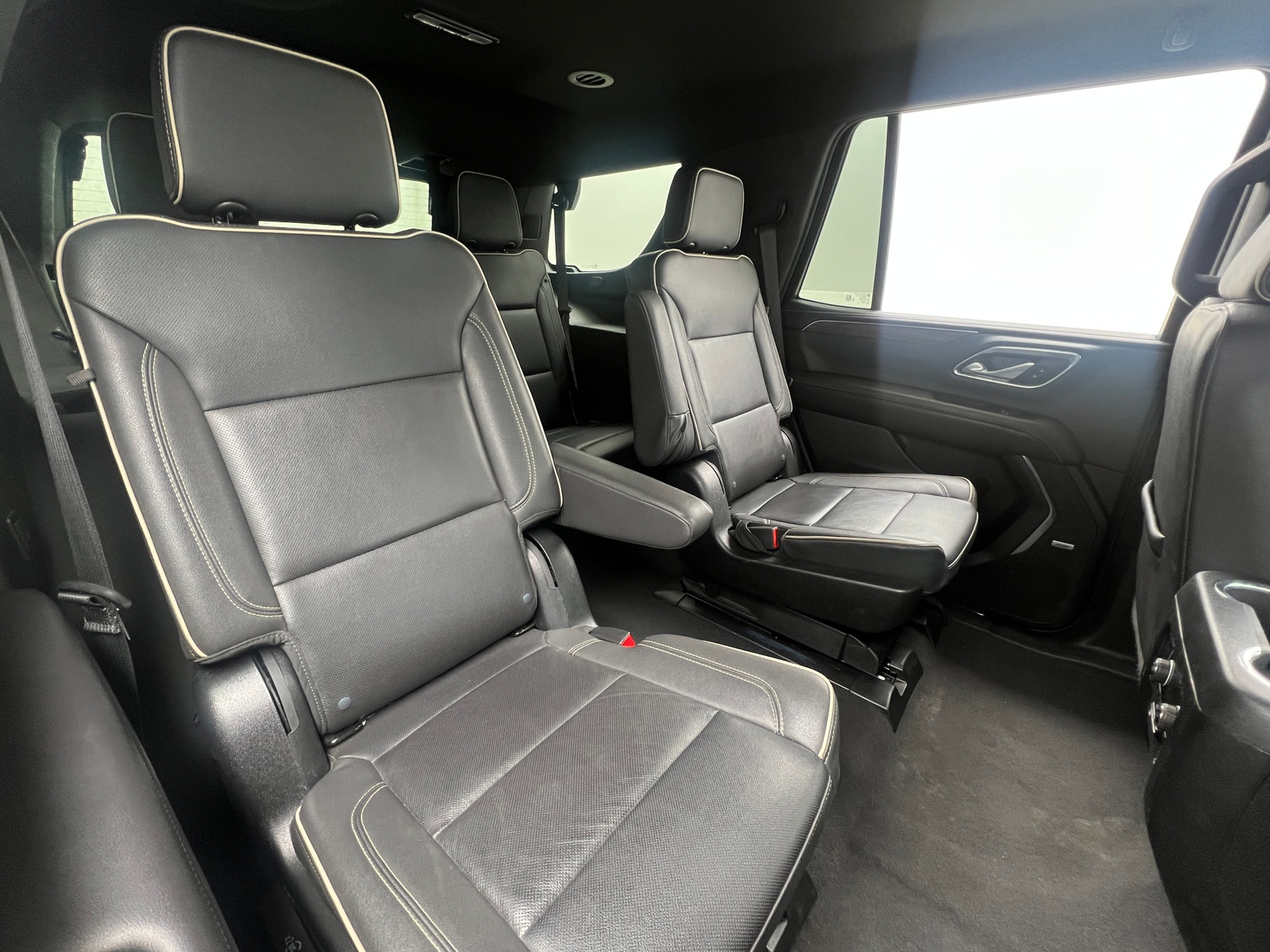 Thumbnail: 2023 Chevrolet Tahoe - 5