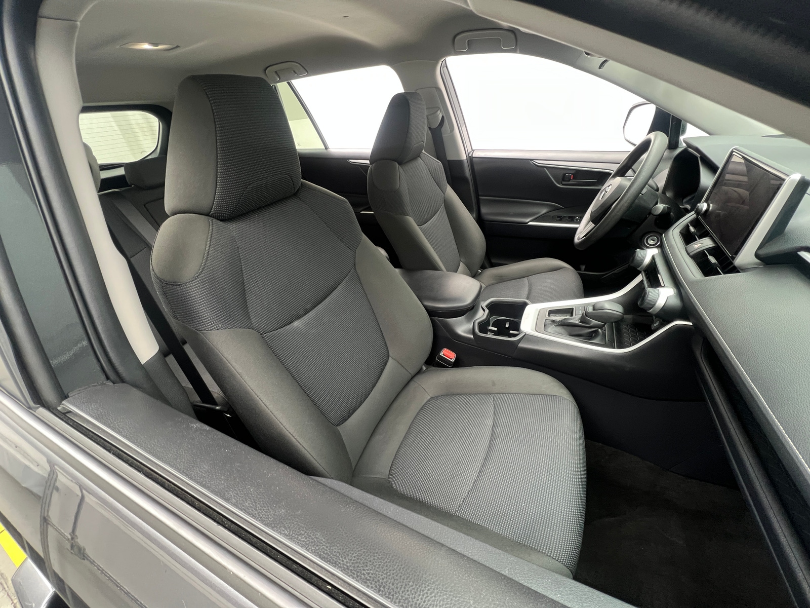 Thumbnail: 2025 Toyota RAV4 - 2