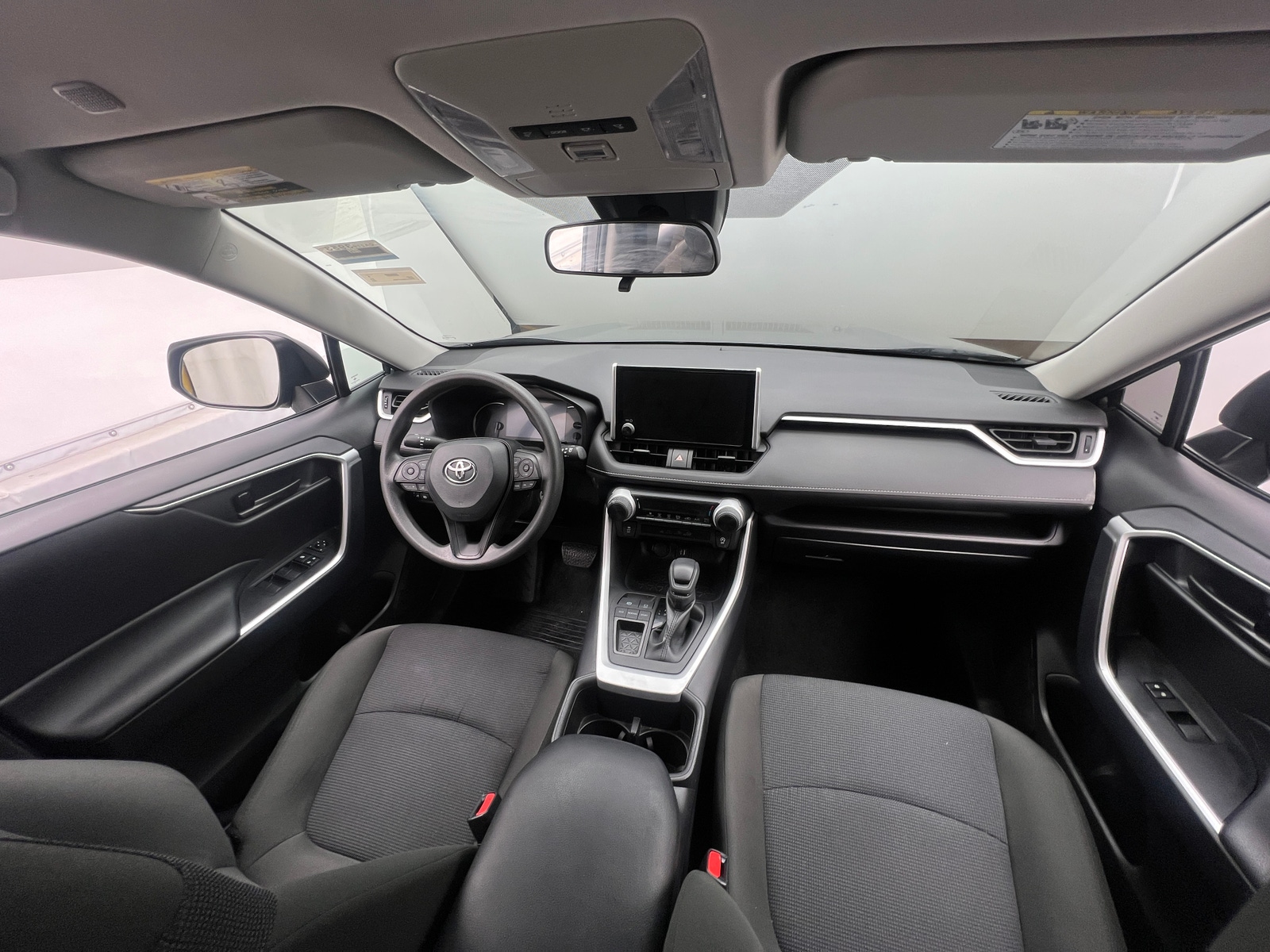 Thumbnail: 2025 Toyota RAV4 - 3