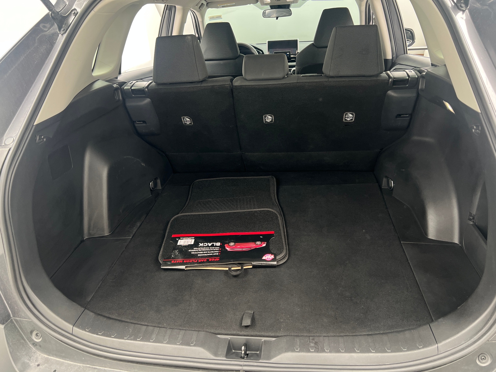 Thumbnail: 2025 Toyota RAV4 - 7