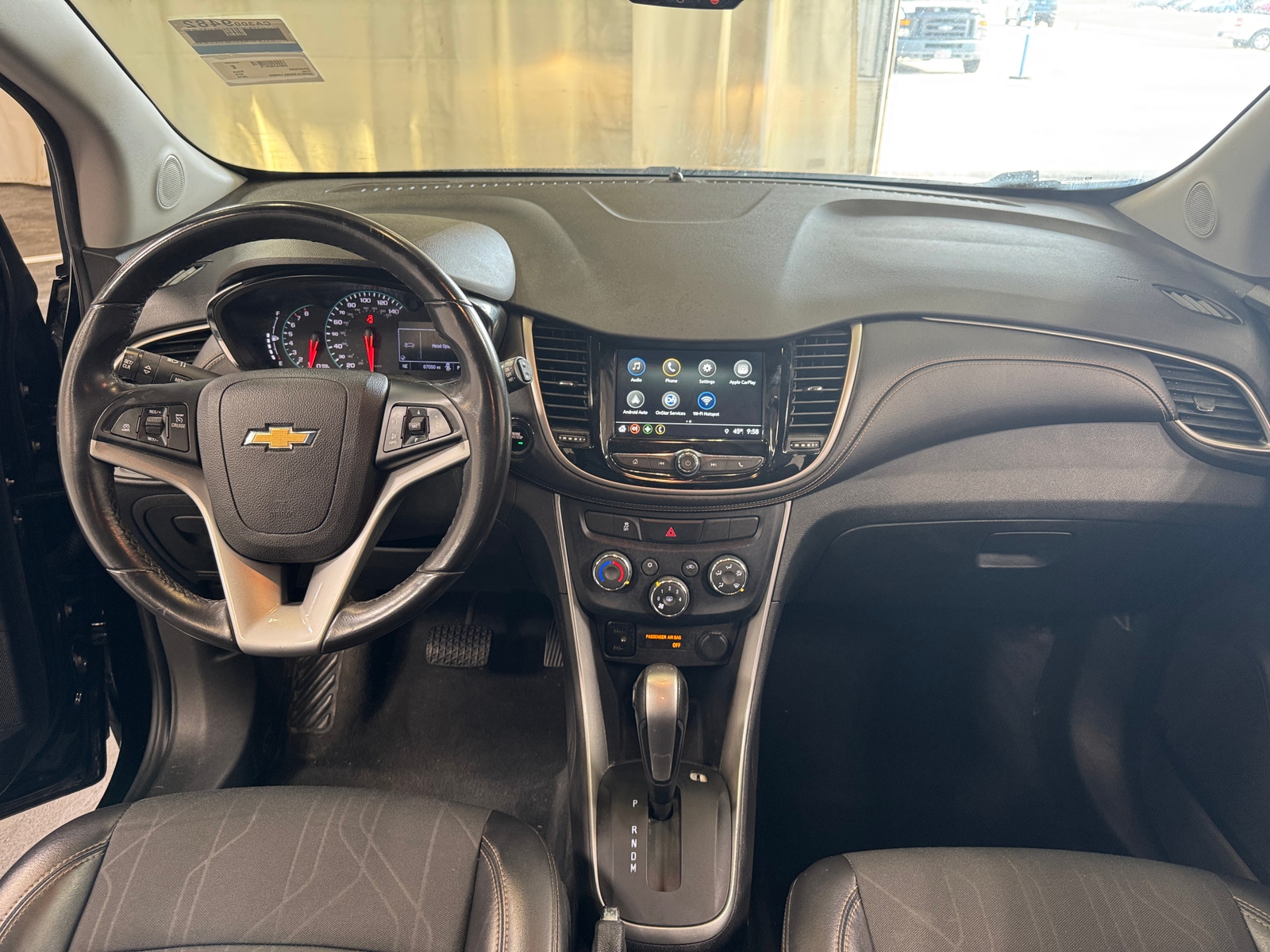 Thumbnail: 2019 Chevrolet Trax - 3