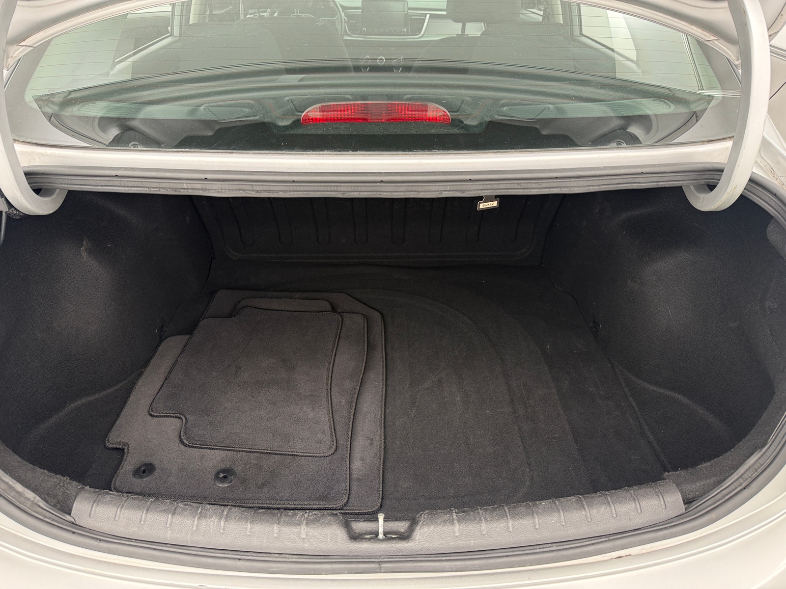 Thumbnail: 2021 Kia Rio - 7