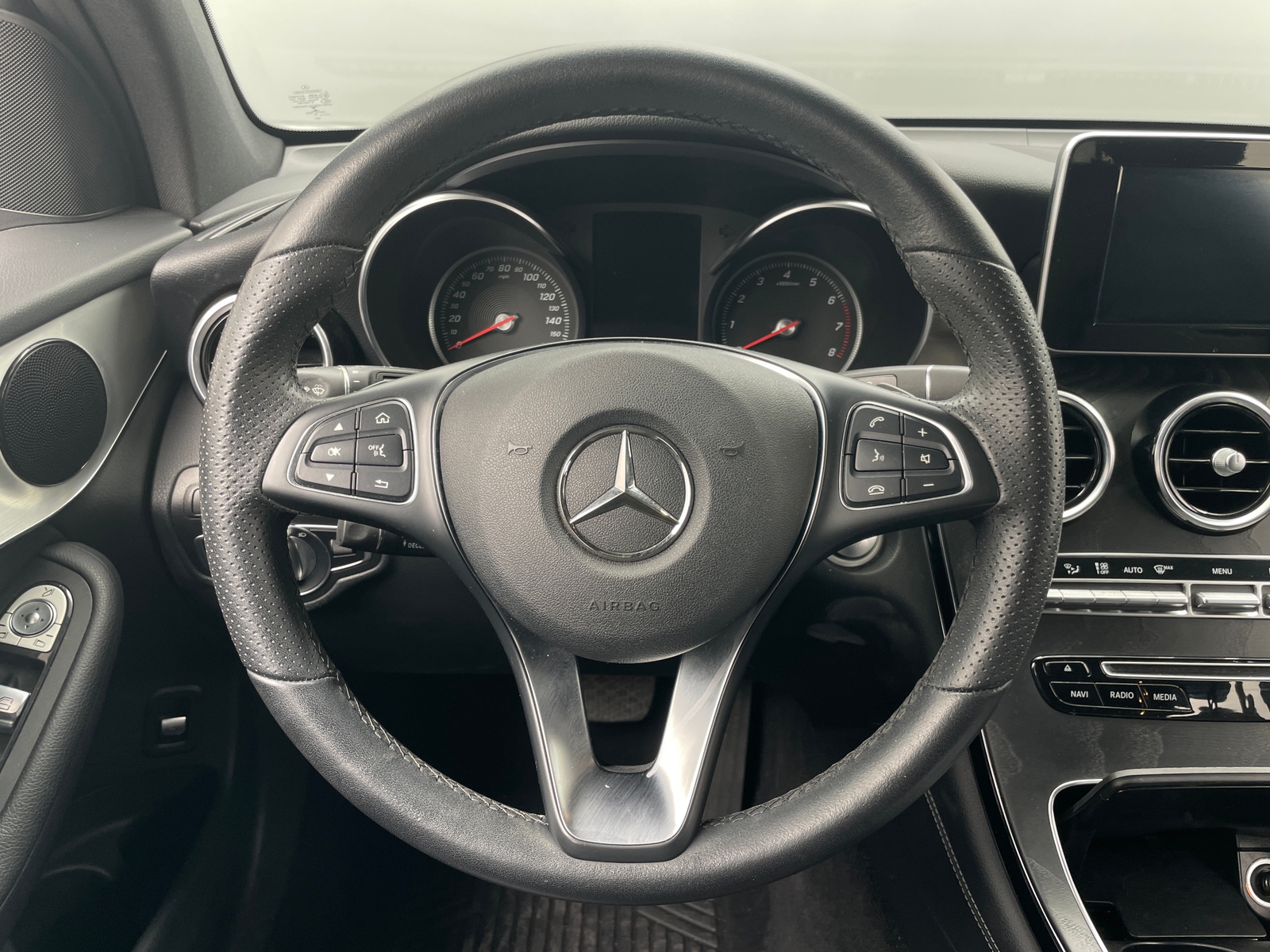 Thumbnail: 2019 Mercedes-Benz GLC - 4