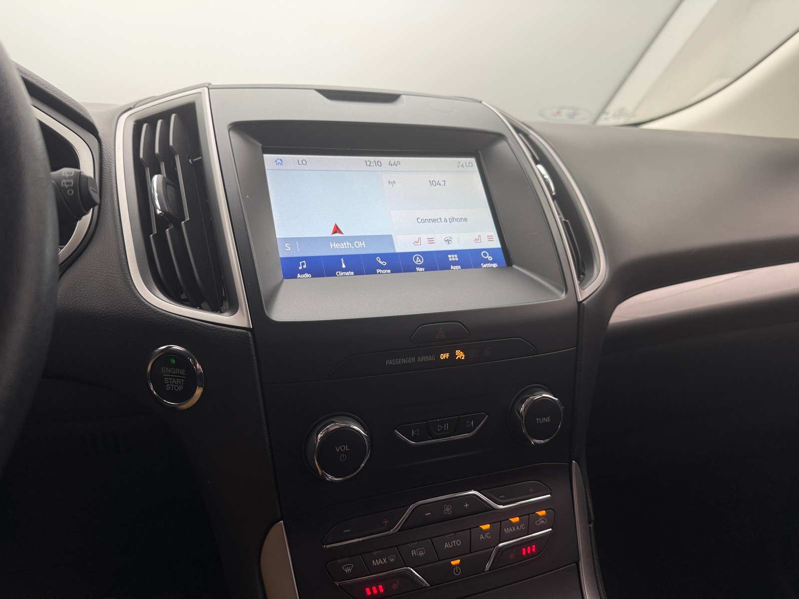 Thumbnail: 2020 Ford Edge - 3