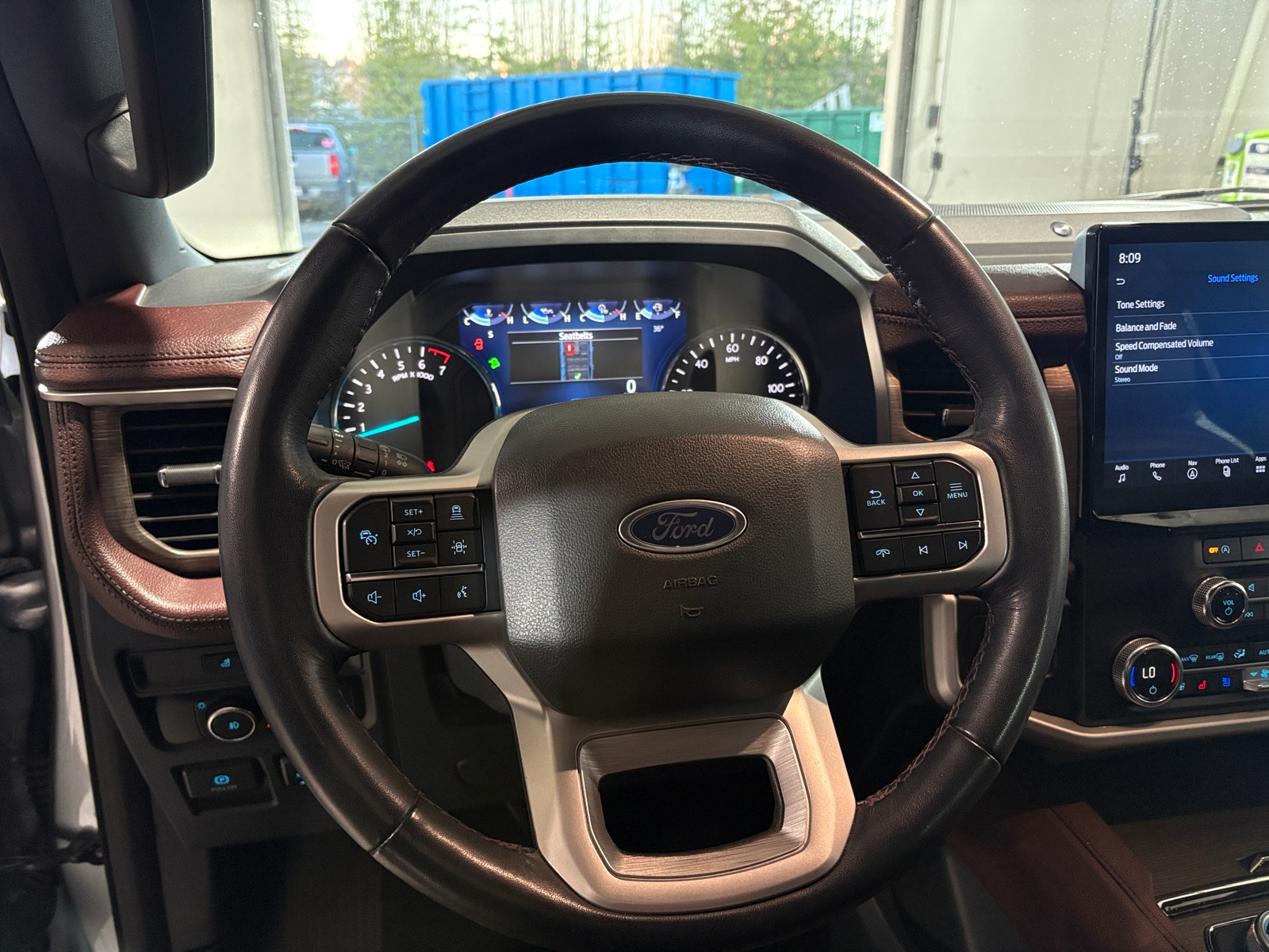 Thumbnail: 2023 Ford Expedition - 4