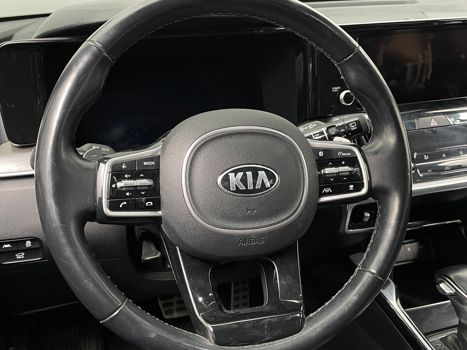 Thumbnail: 2021 Kia Sorento - 4
