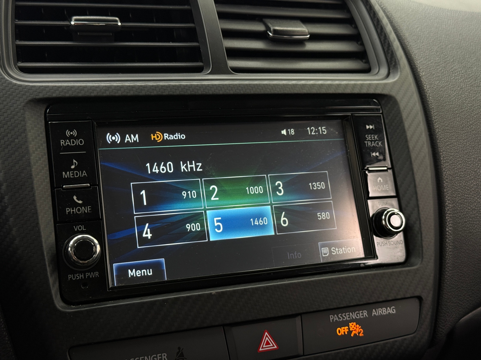 Thumbnail: 2023 Mitsubishi Outlander Sport - 4