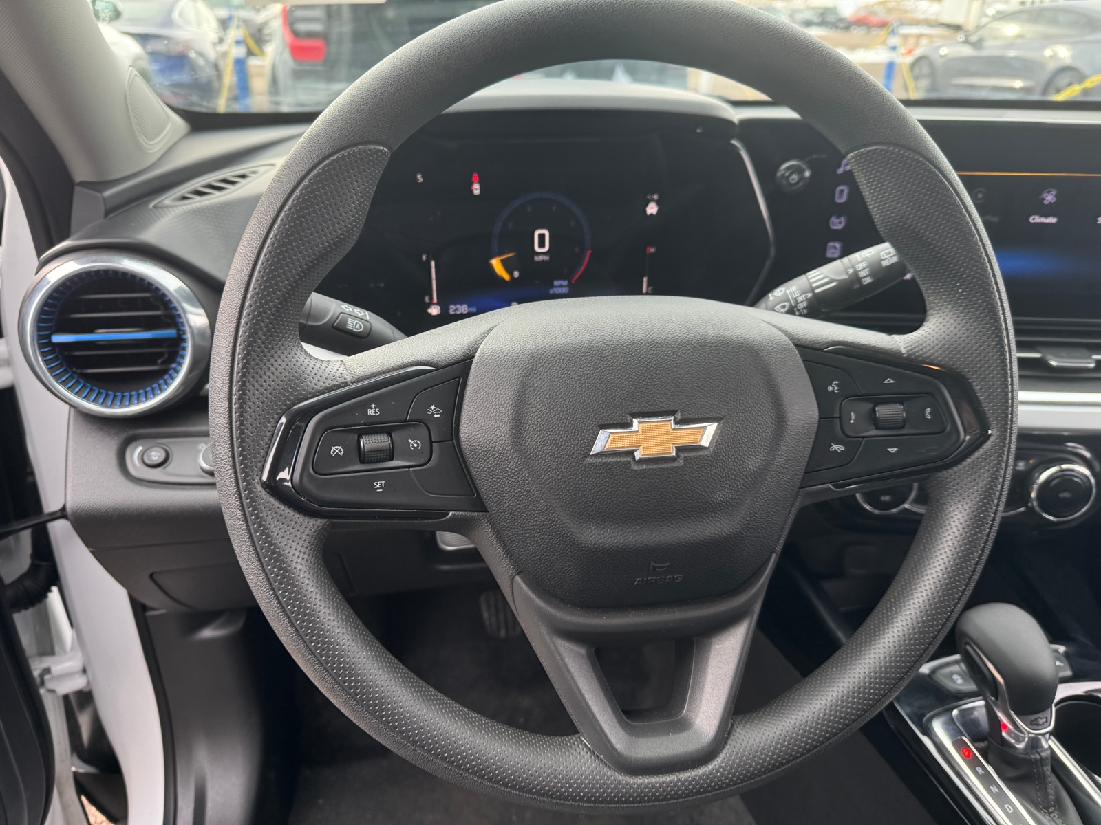 Thumbnail: 2025 Chevrolet Trax - 5