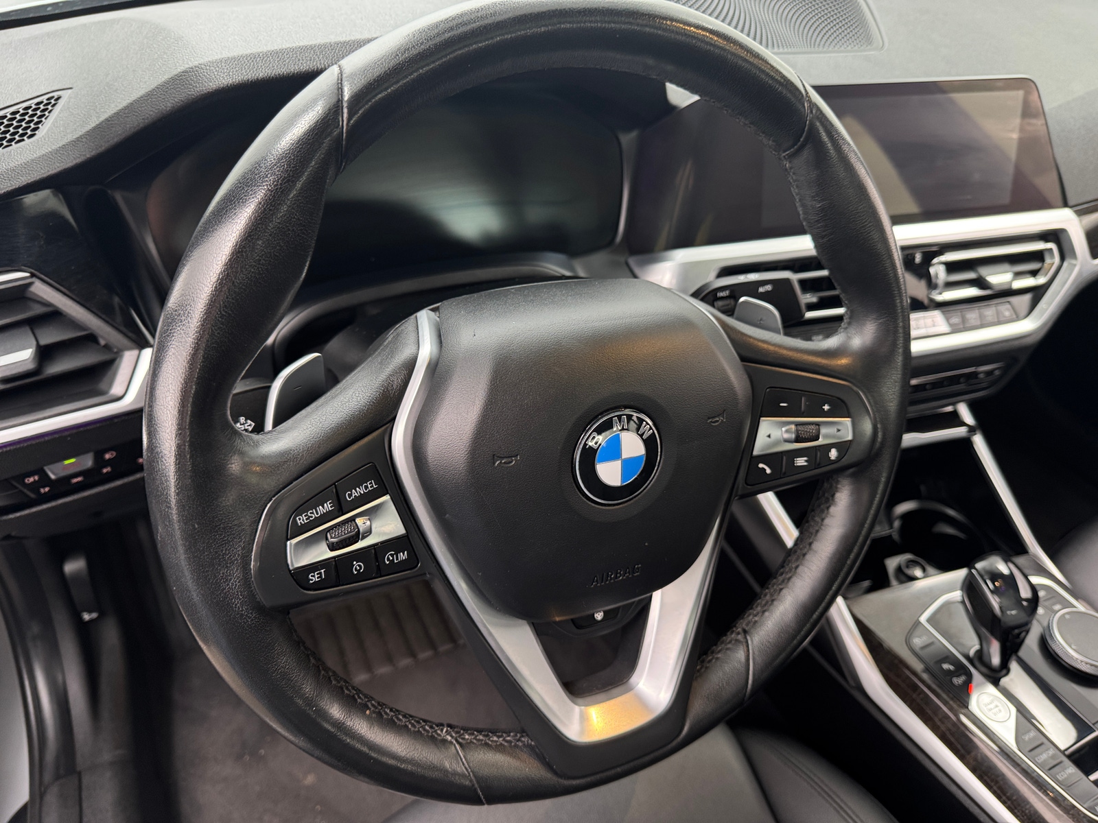 Thumbnail: 2019 BMW 3 Series - 4