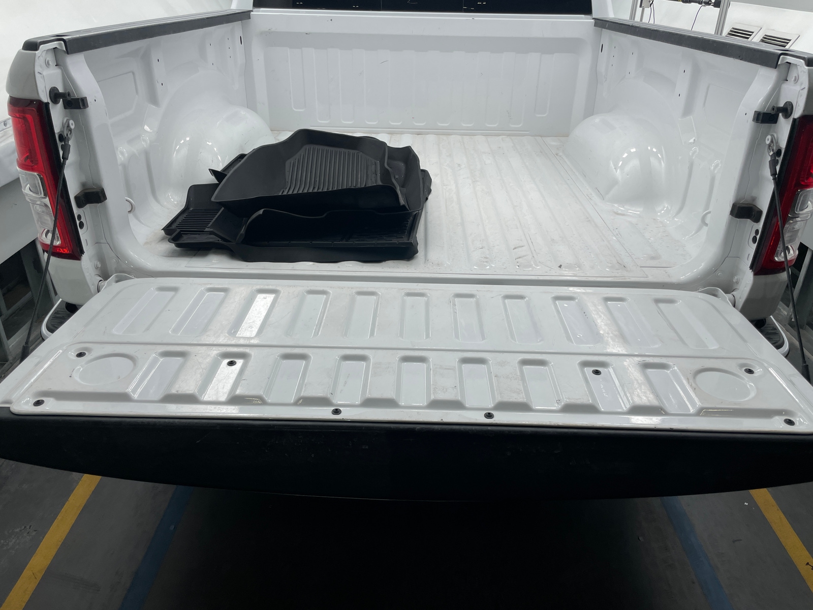 Thumbnail: 2020 RAM 1500 - 7