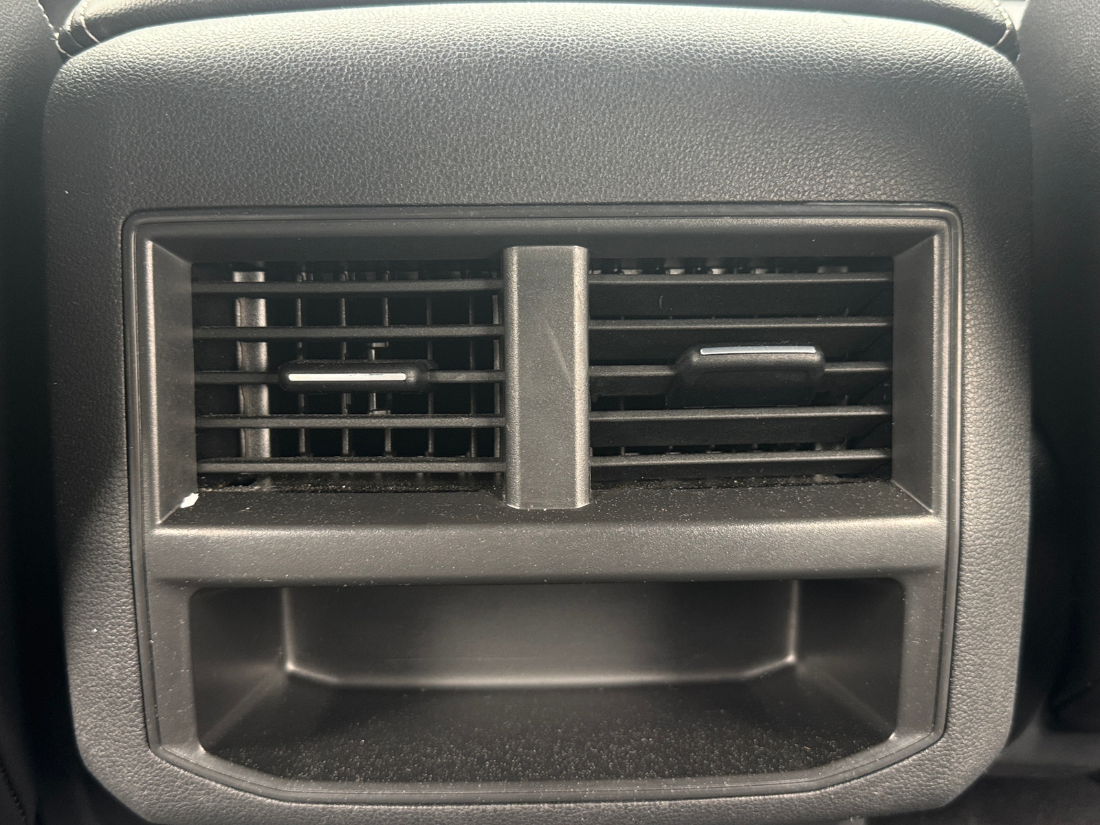 Thumbnail: 2022 Volkswagen Atlas - 2