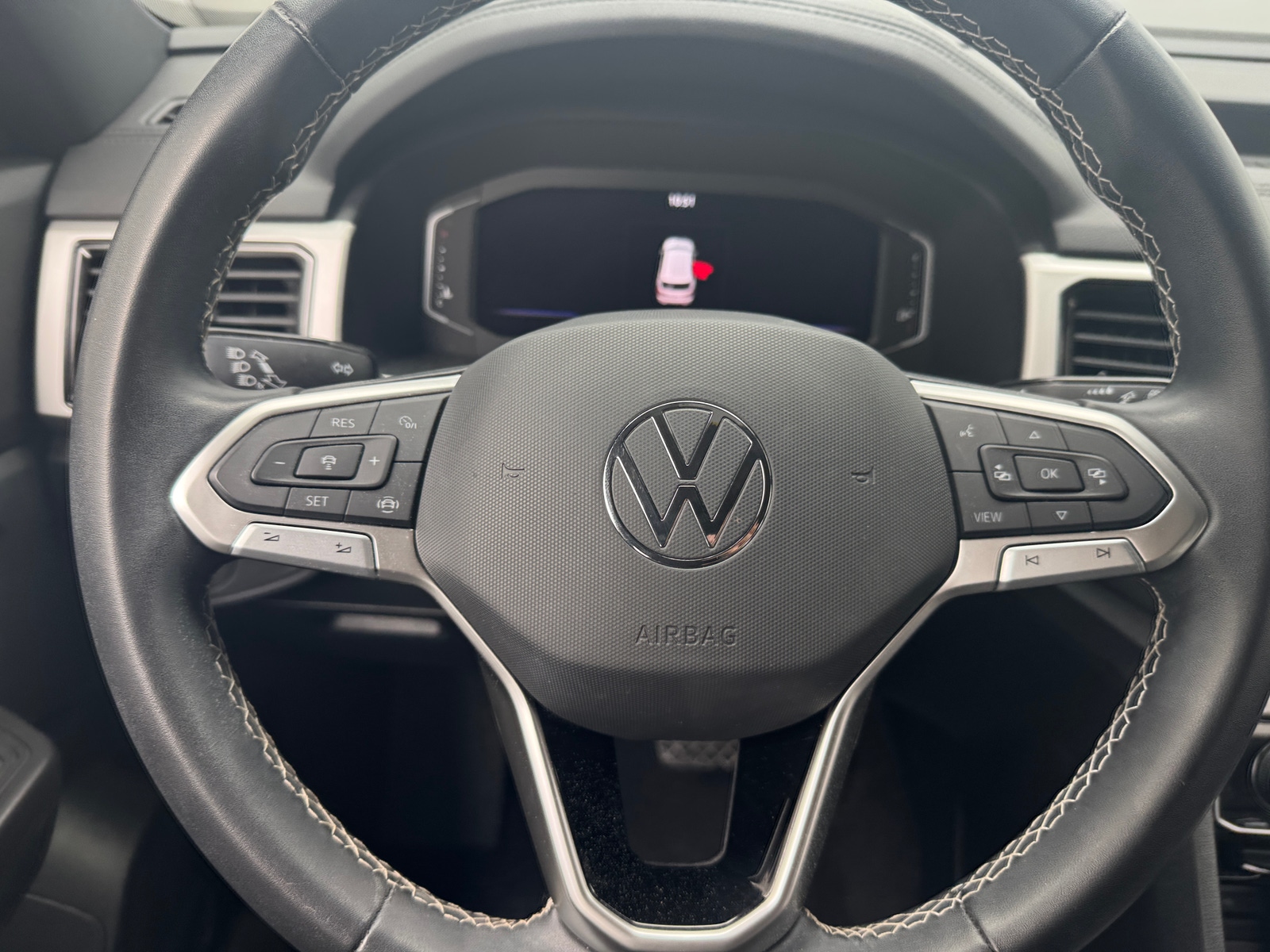 Thumbnail: 2022 Volkswagen Atlas - 4