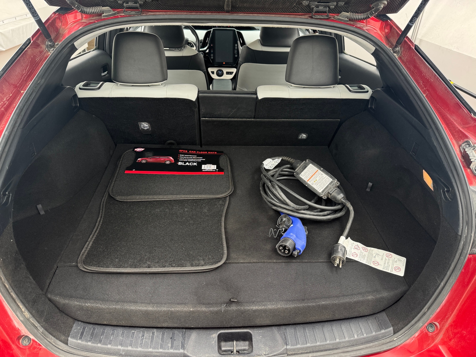 Thumbnail: 2019 Toyota Prius Prime - 6