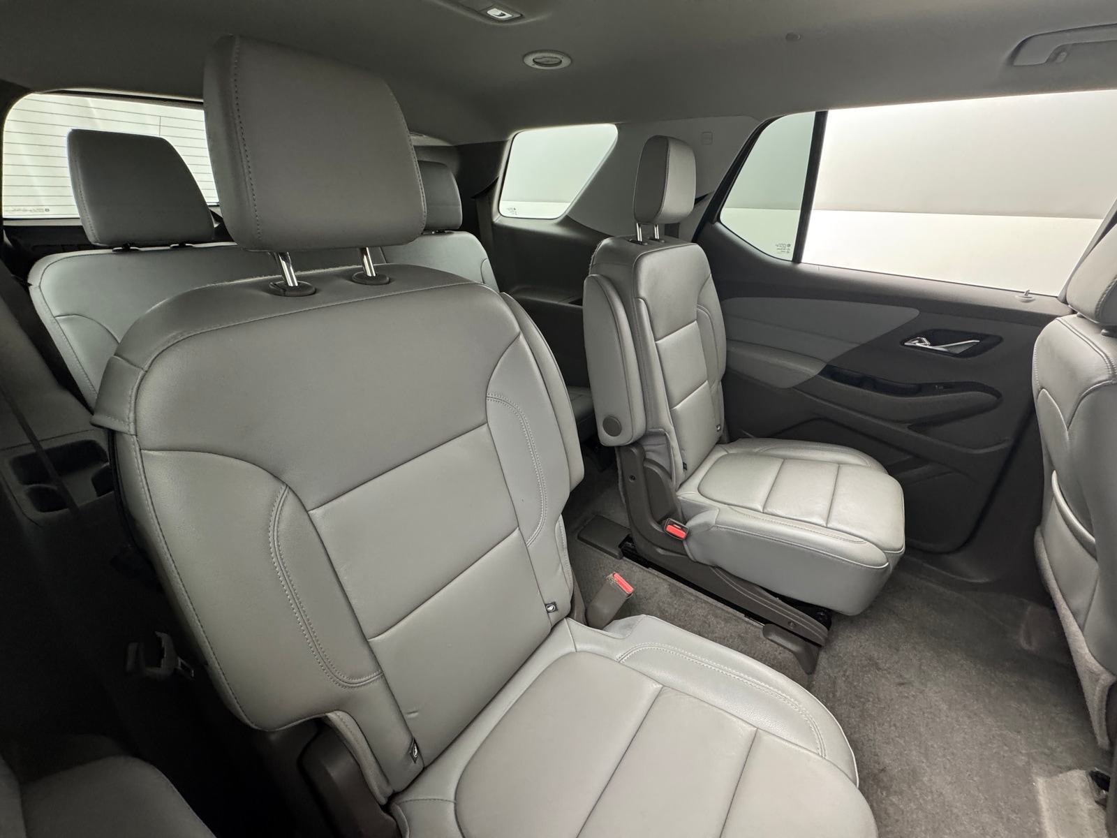 Thumbnail: 2018 Chevrolet Traverse - 5