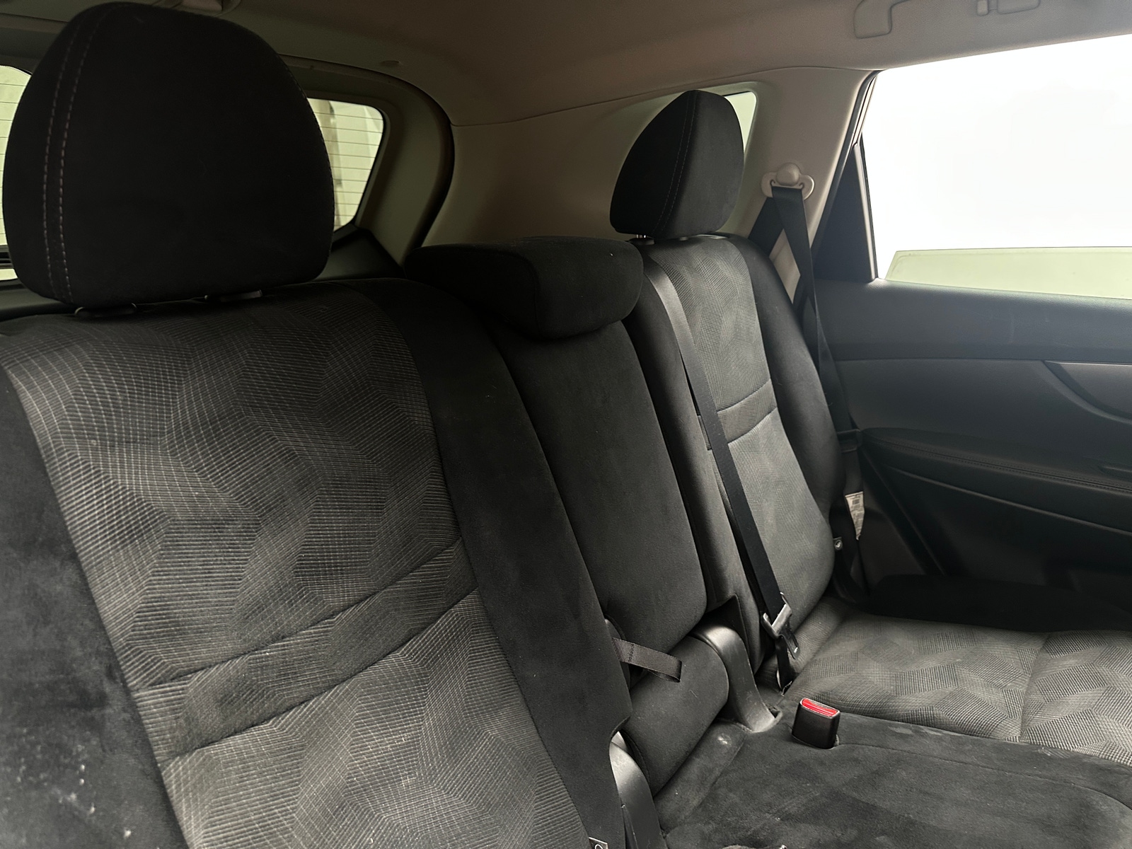 Thumbnail: 2016 Nissan Rogue - 6