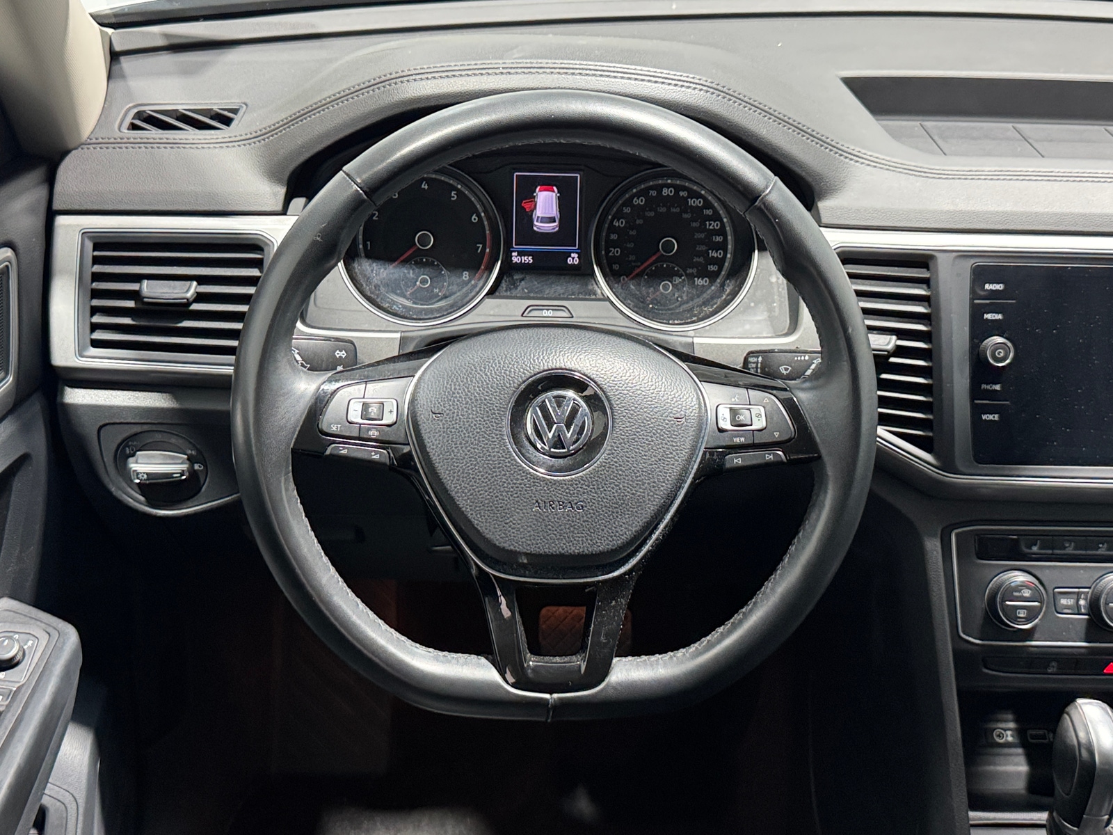 Thumbnail: 2019 Volkswagen Atlas - 4