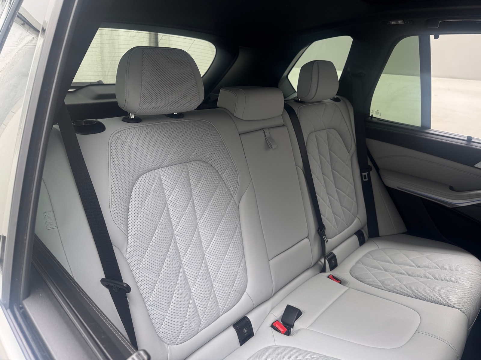 Thumbnail: 2023 BMW X5 - 5