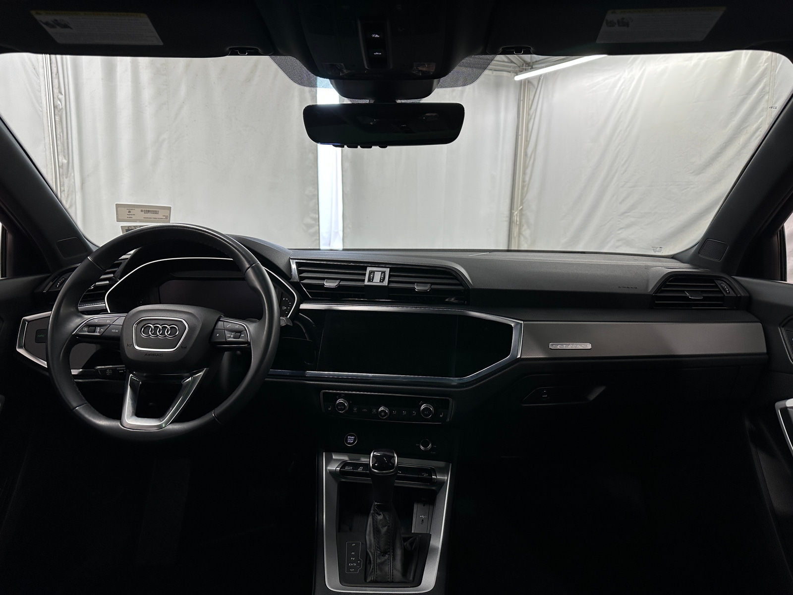 Thumbnail: 2024 Audi Q3 - 2