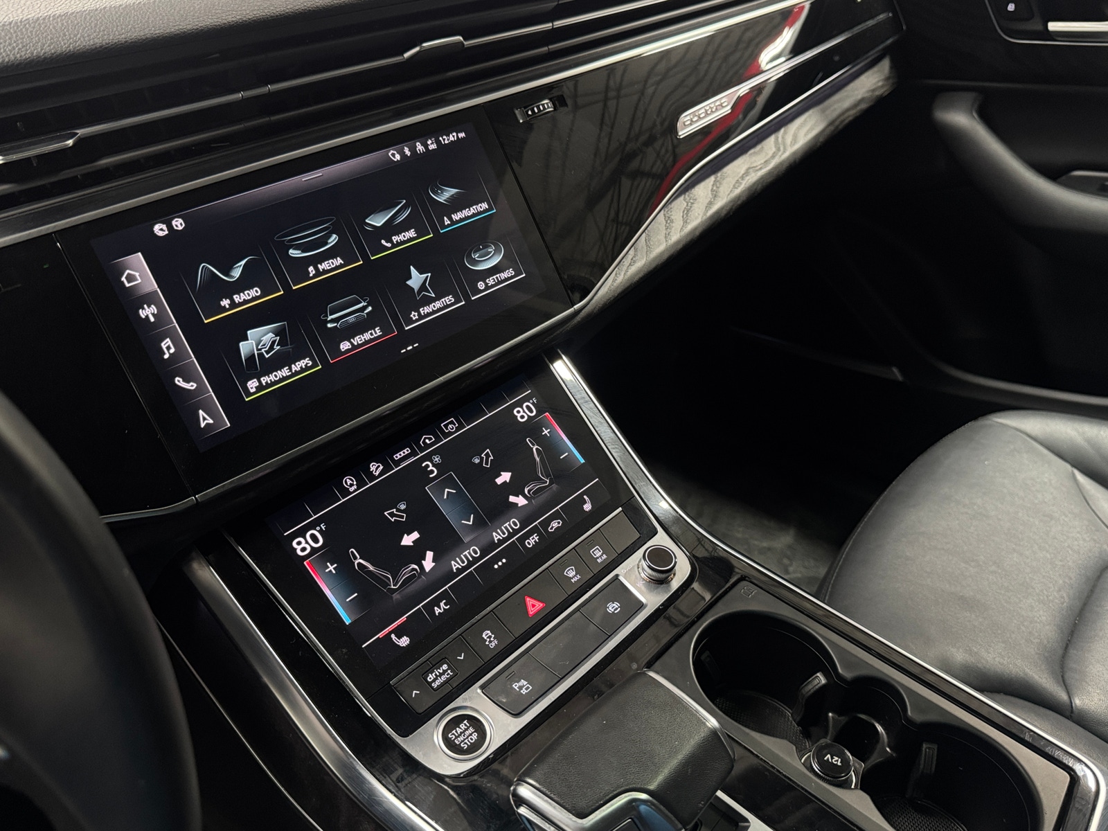 Thumbnail: 2022 Audi Q7 - 3