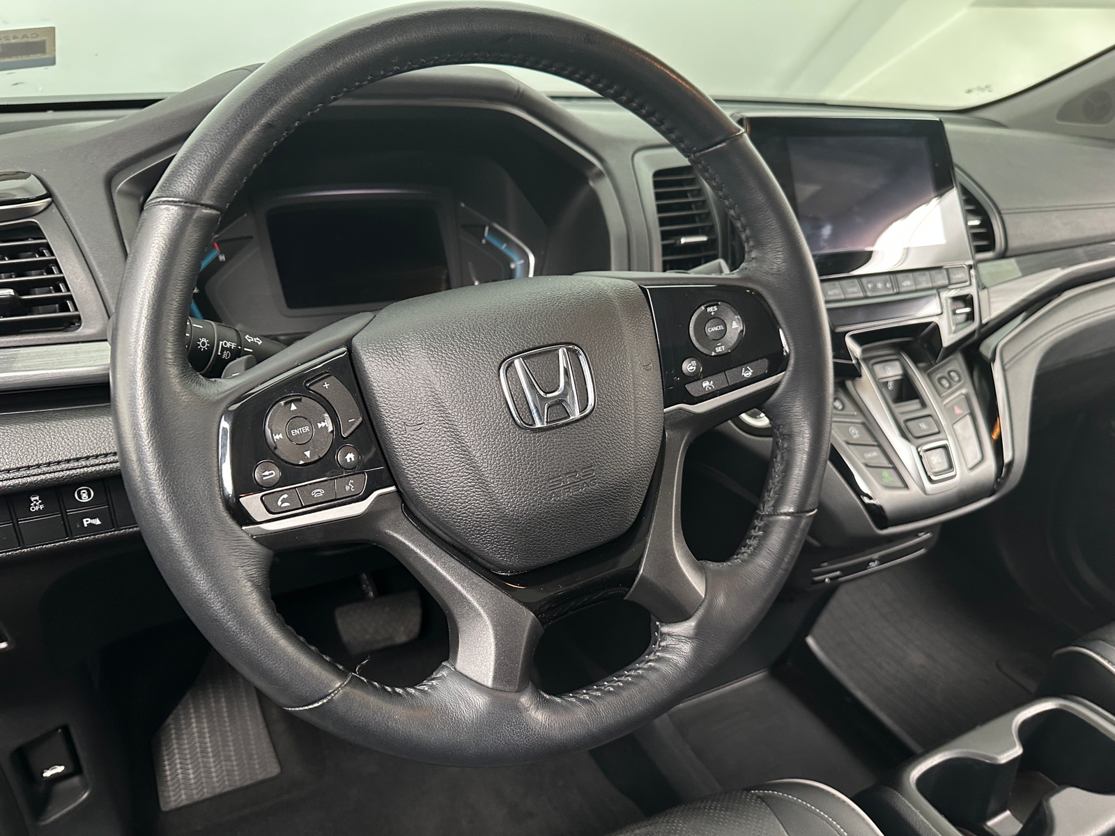 Thumbnail: 2023 Honda Odyssey - 4