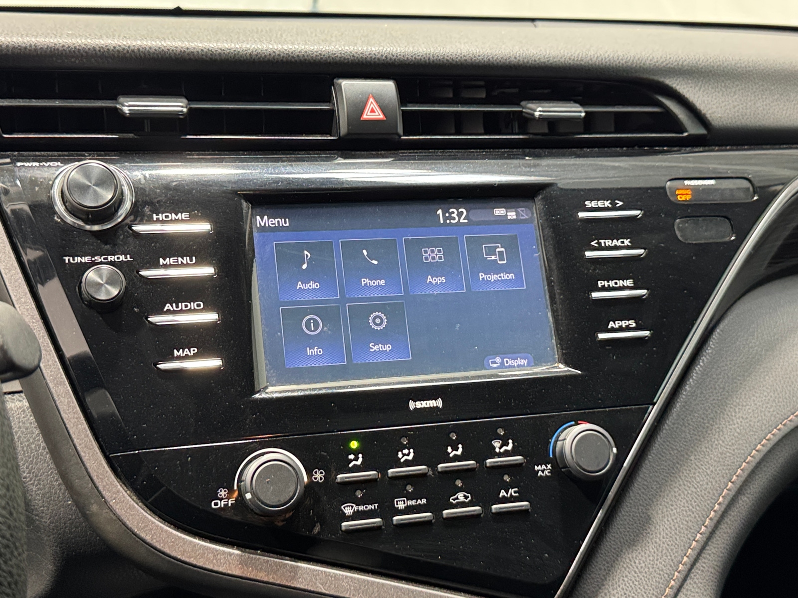 Thumbnail: 2020 Toyota Camry - 4