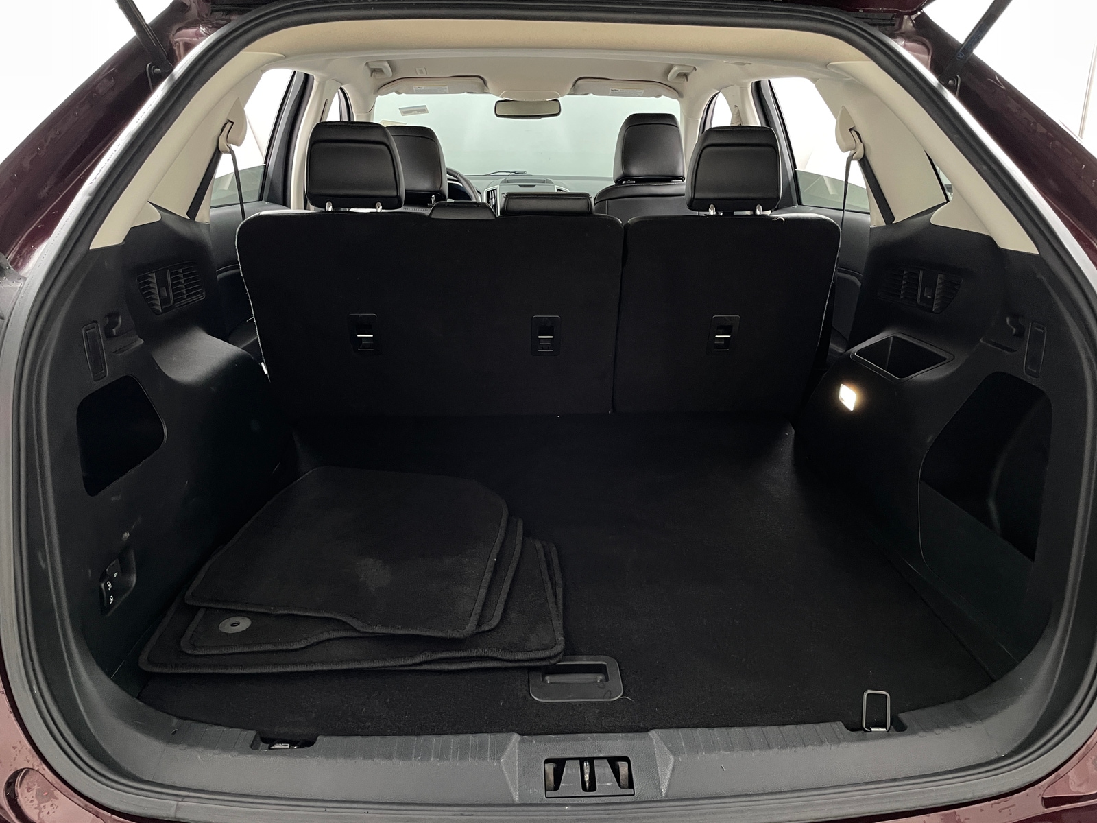 Thumbnail: 2020 Ford Edge - 6