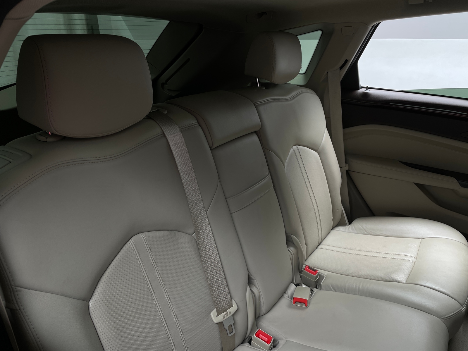 Thumbnail: 2012 Cadillac SRX - 5