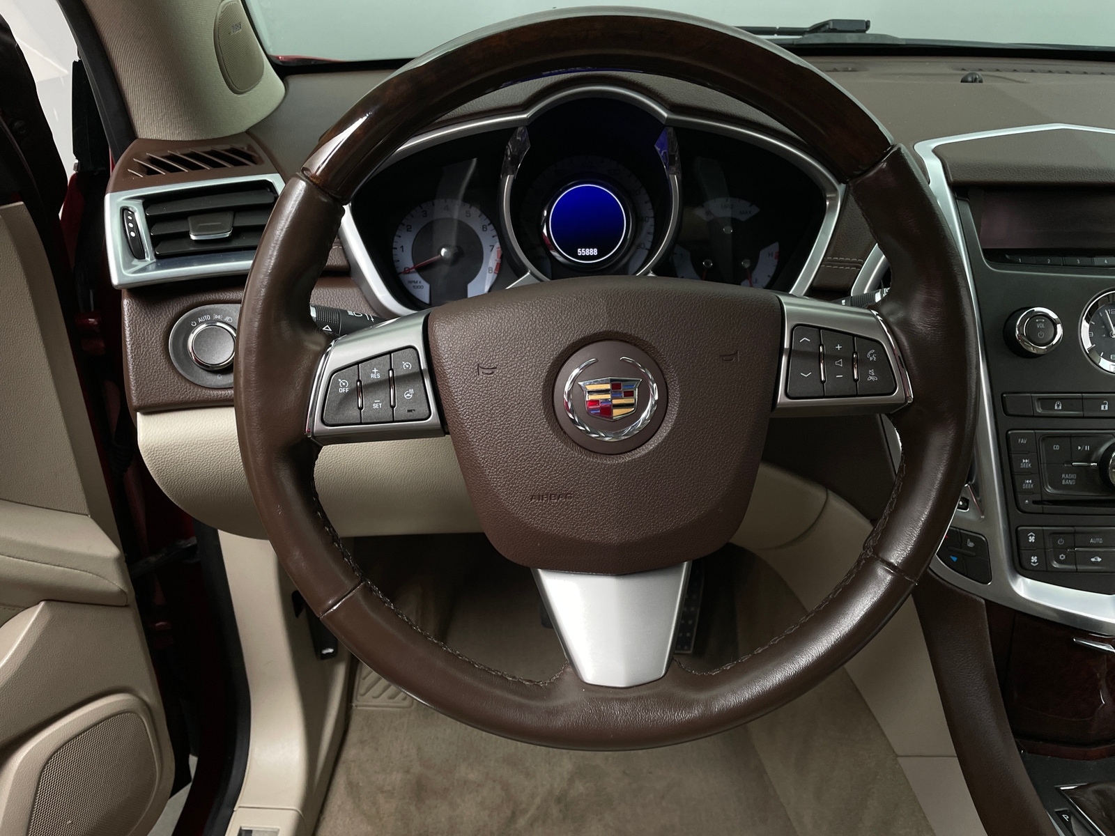 Thumbnail: 2012 Cadillac SRX - 4