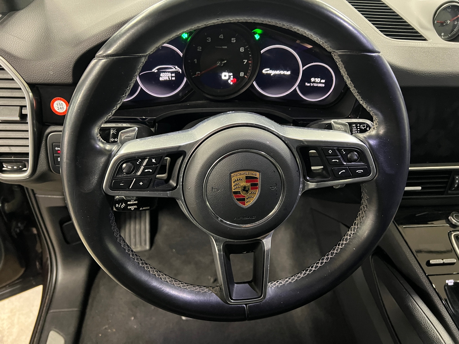 Thumbnail: 2022 Porsche Cayenne - 4