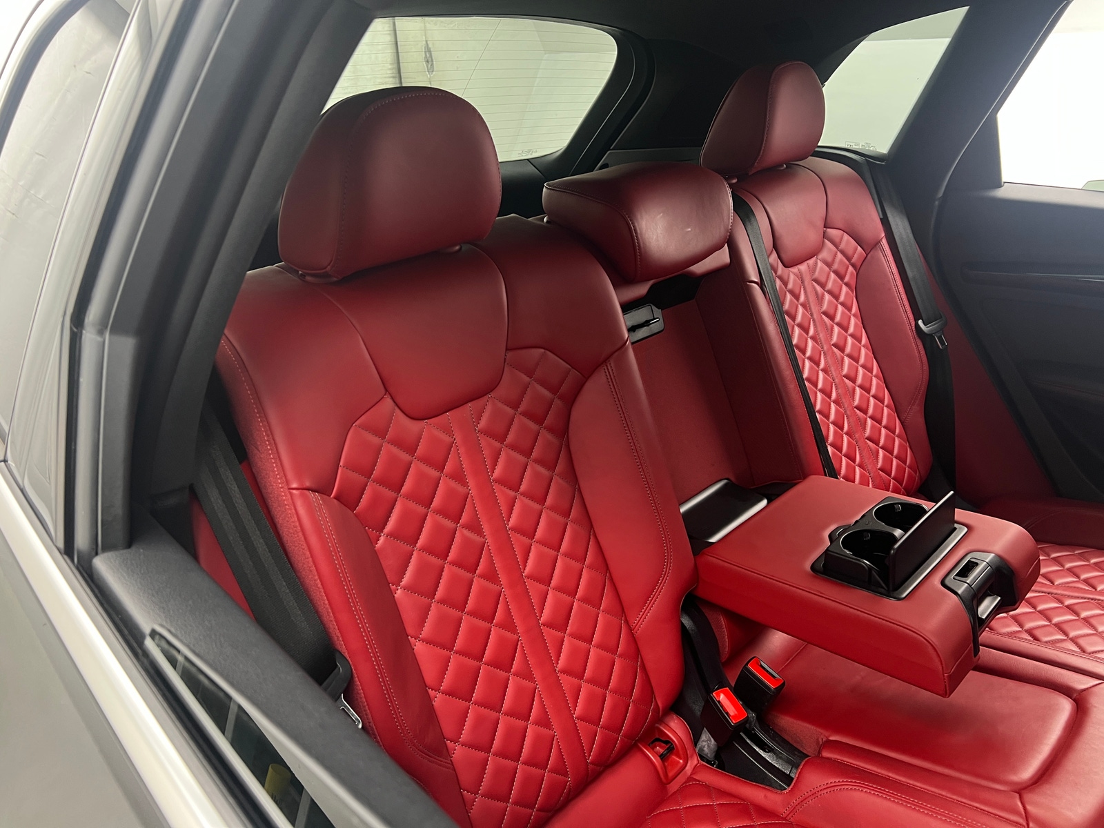 Thumbnail: 2021 Audi SQ5 - 5