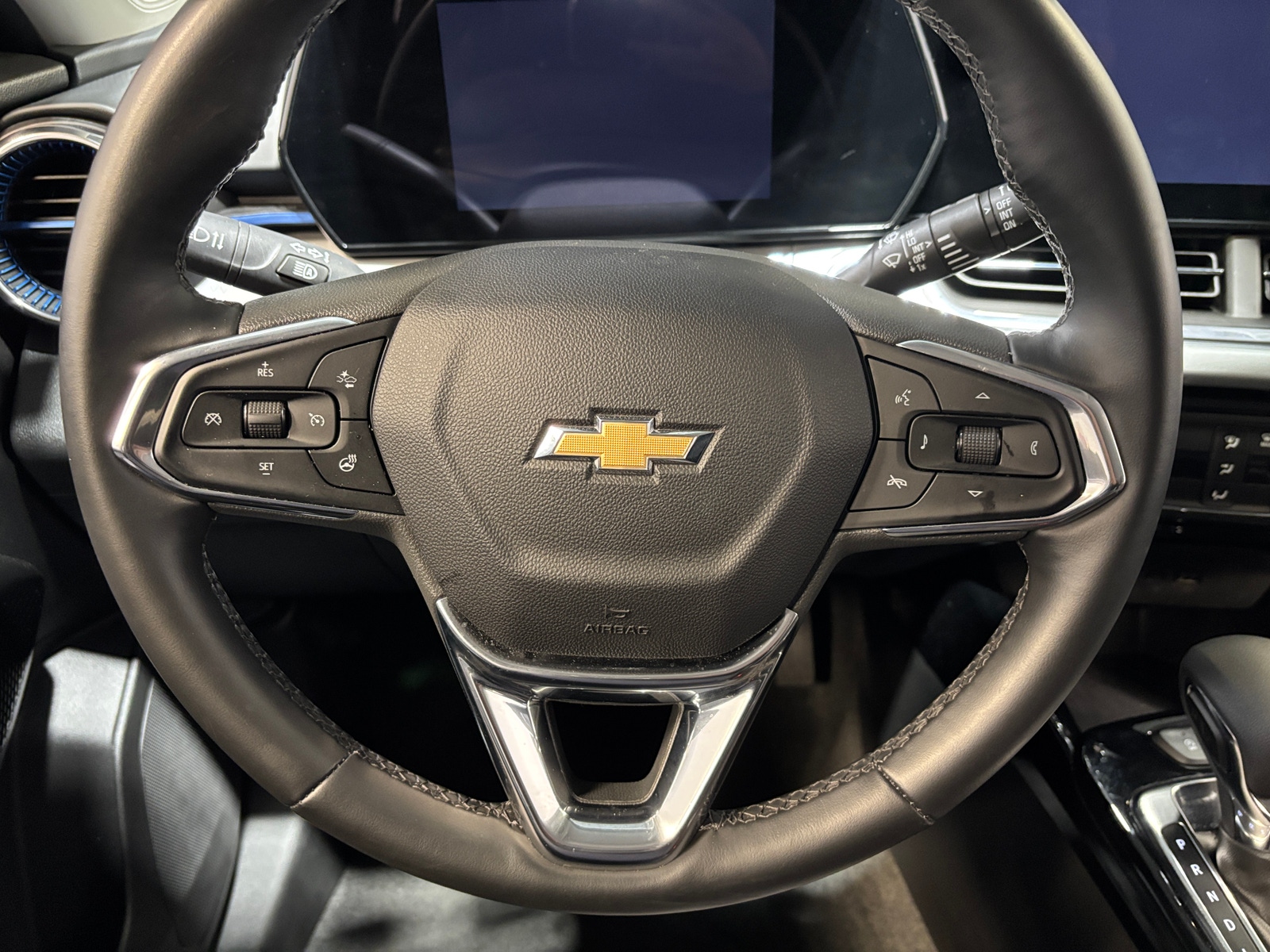 Thumbnail: 2025 Chevrolet Trax - 5