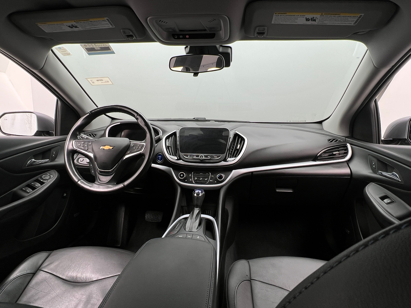 Thumbnail: 2019 Chevrolet Volt - 2