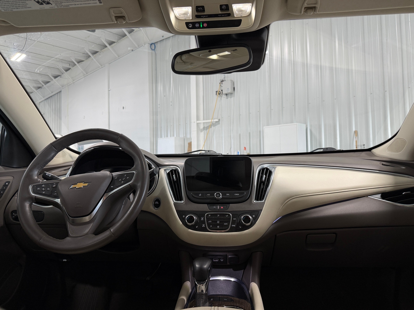 Thumbnail: 2024 Chevrolet Malibu - 3