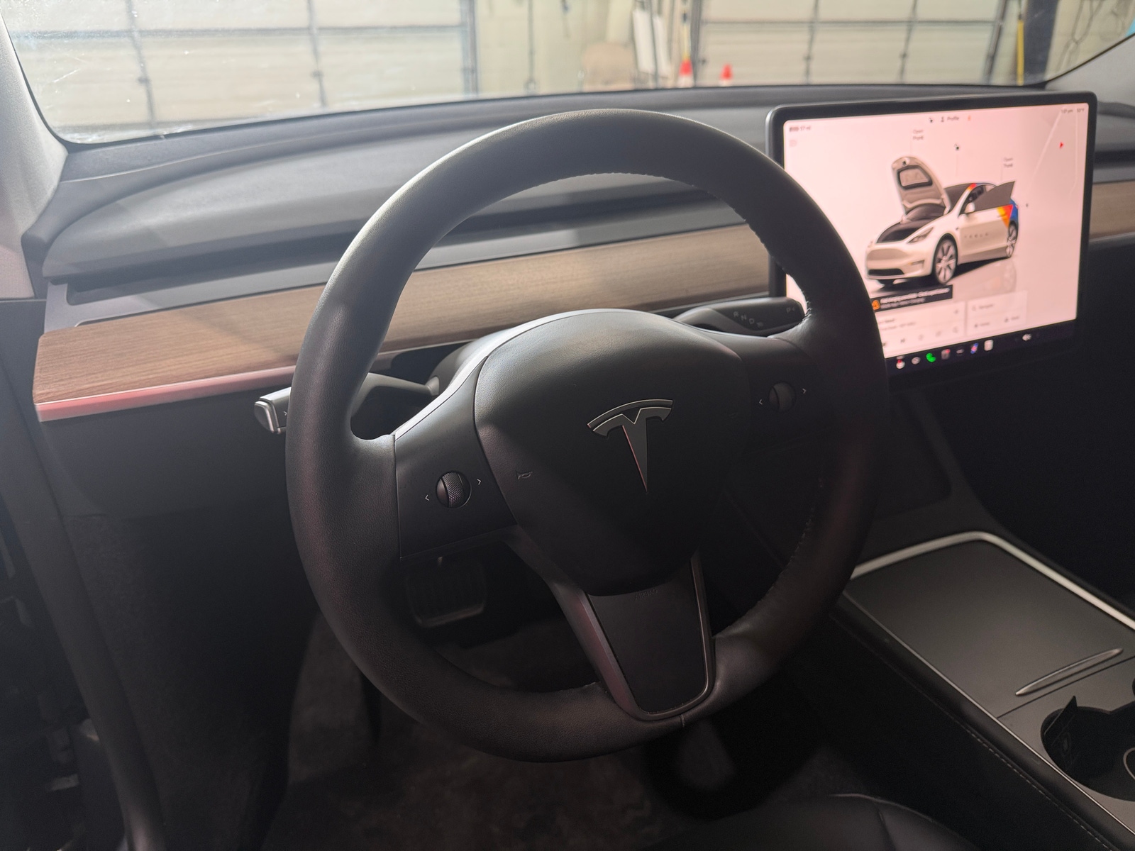 Thumbnail: 2023 Tesla Model Y - 4