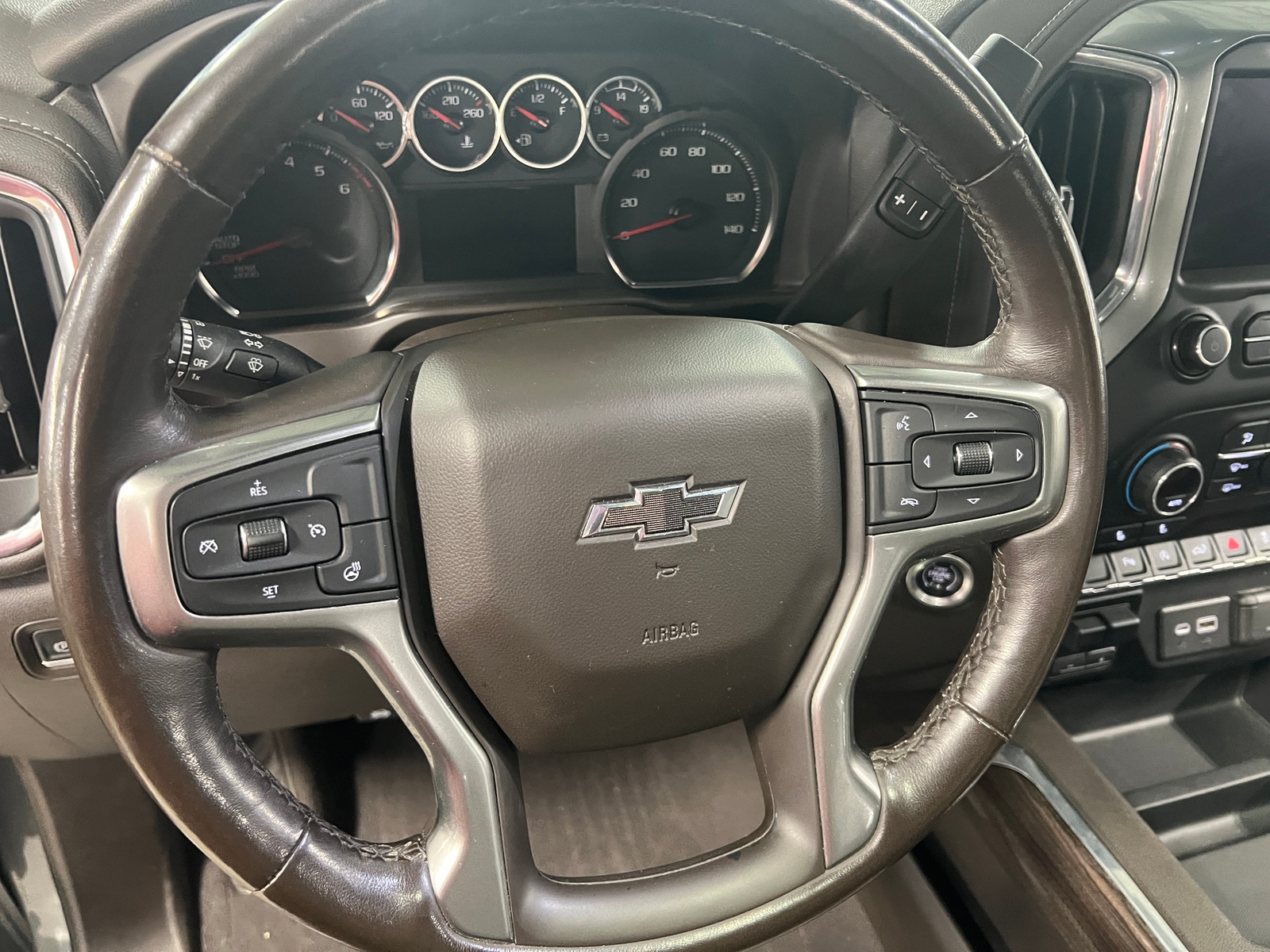 Thumbnail: 2021 Chevrolet Silverado 1500 - 5