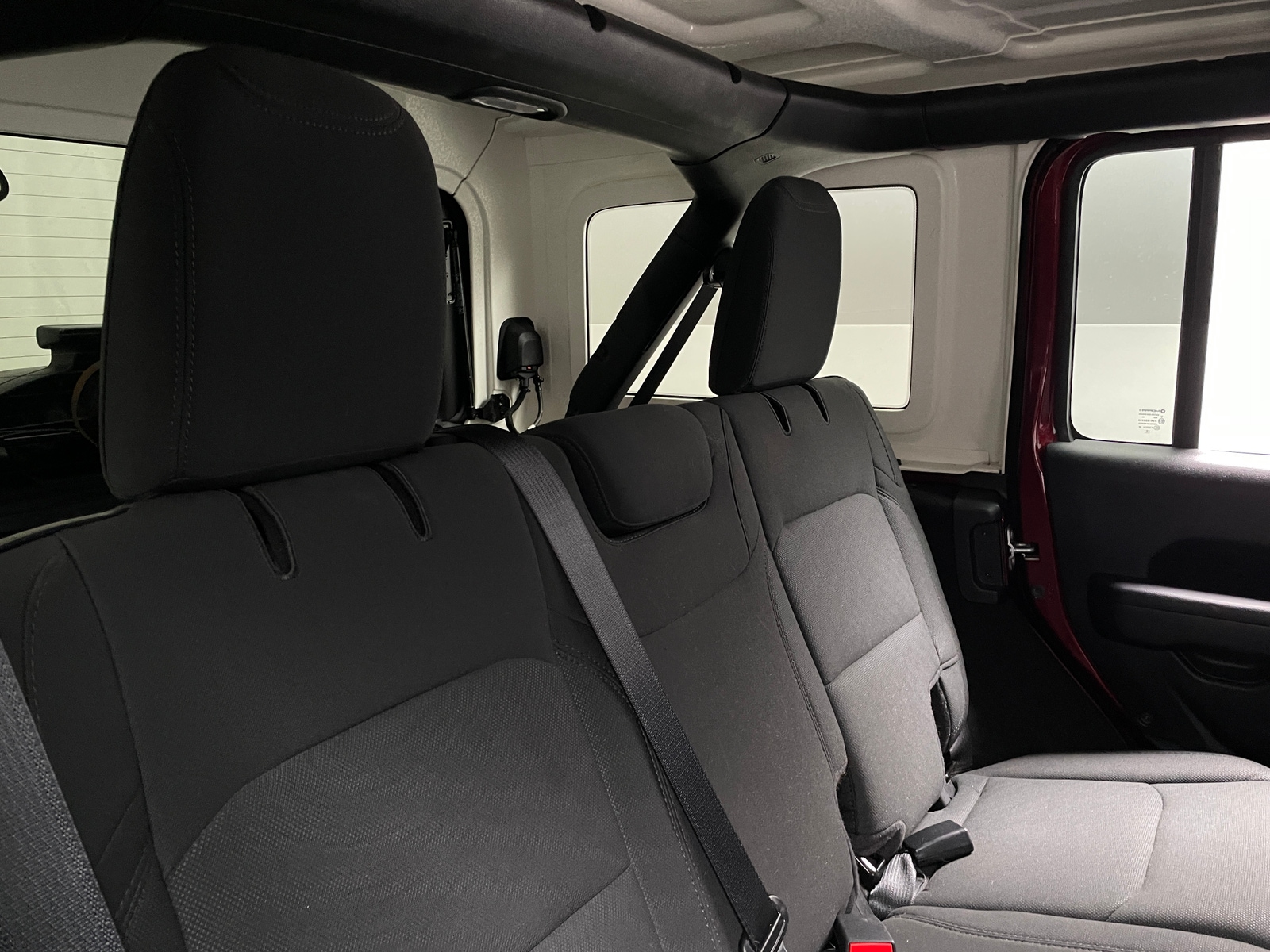 Thumbnail: 2021 Jeep Wrangler - 6