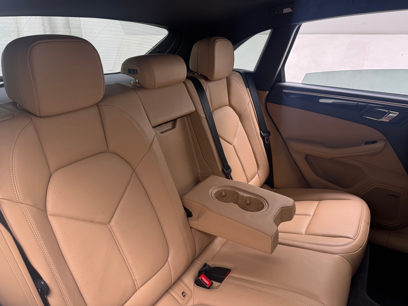 Thumbnail: 2018 Porsche Macan - 5