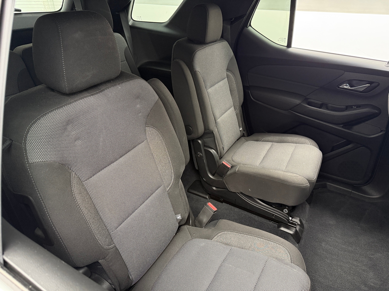 Thumbnail: 2023 Chevrolet Traverse - 6