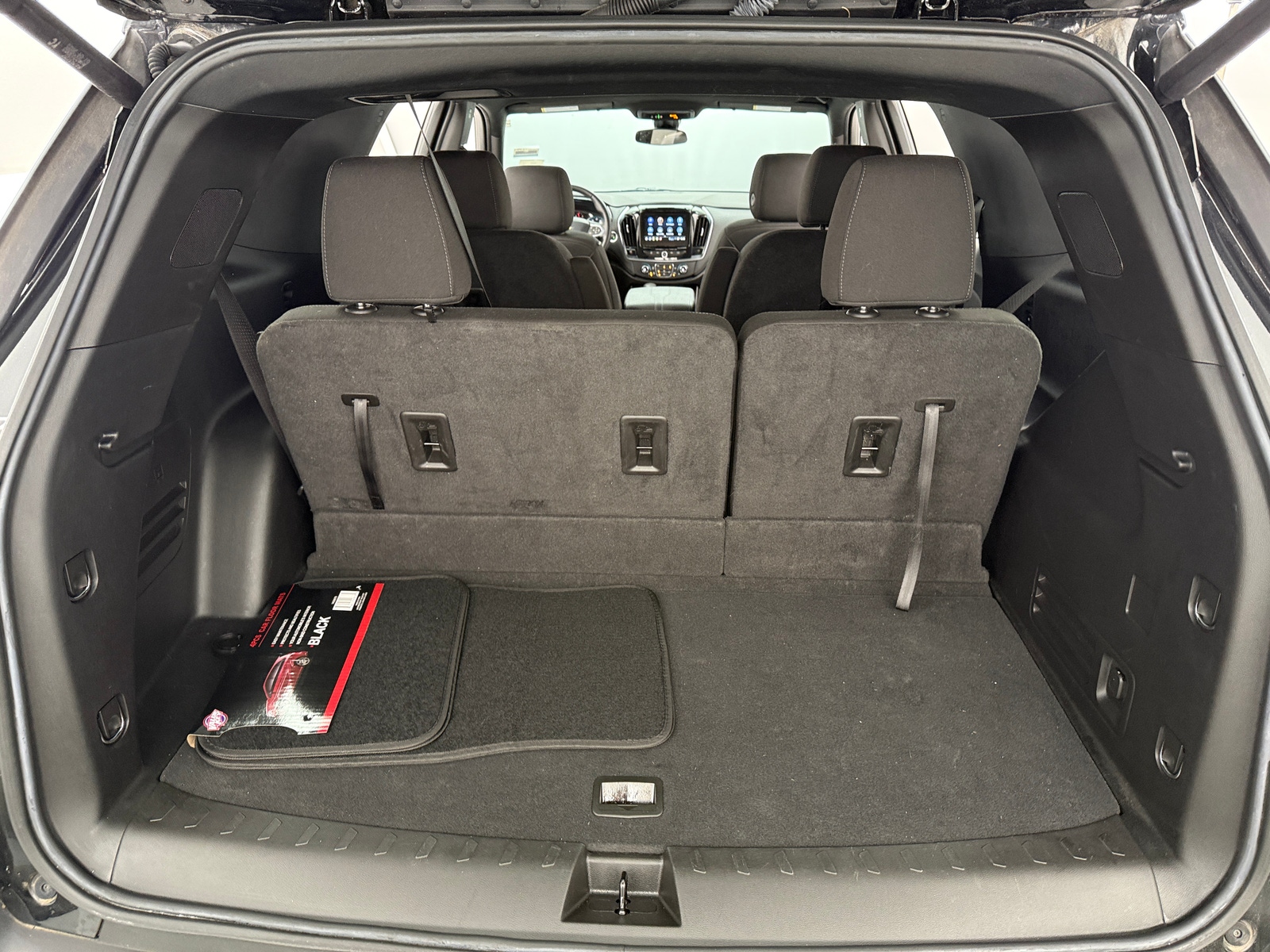 Thumbnail: 2023 Chevrolet Traverse - 7