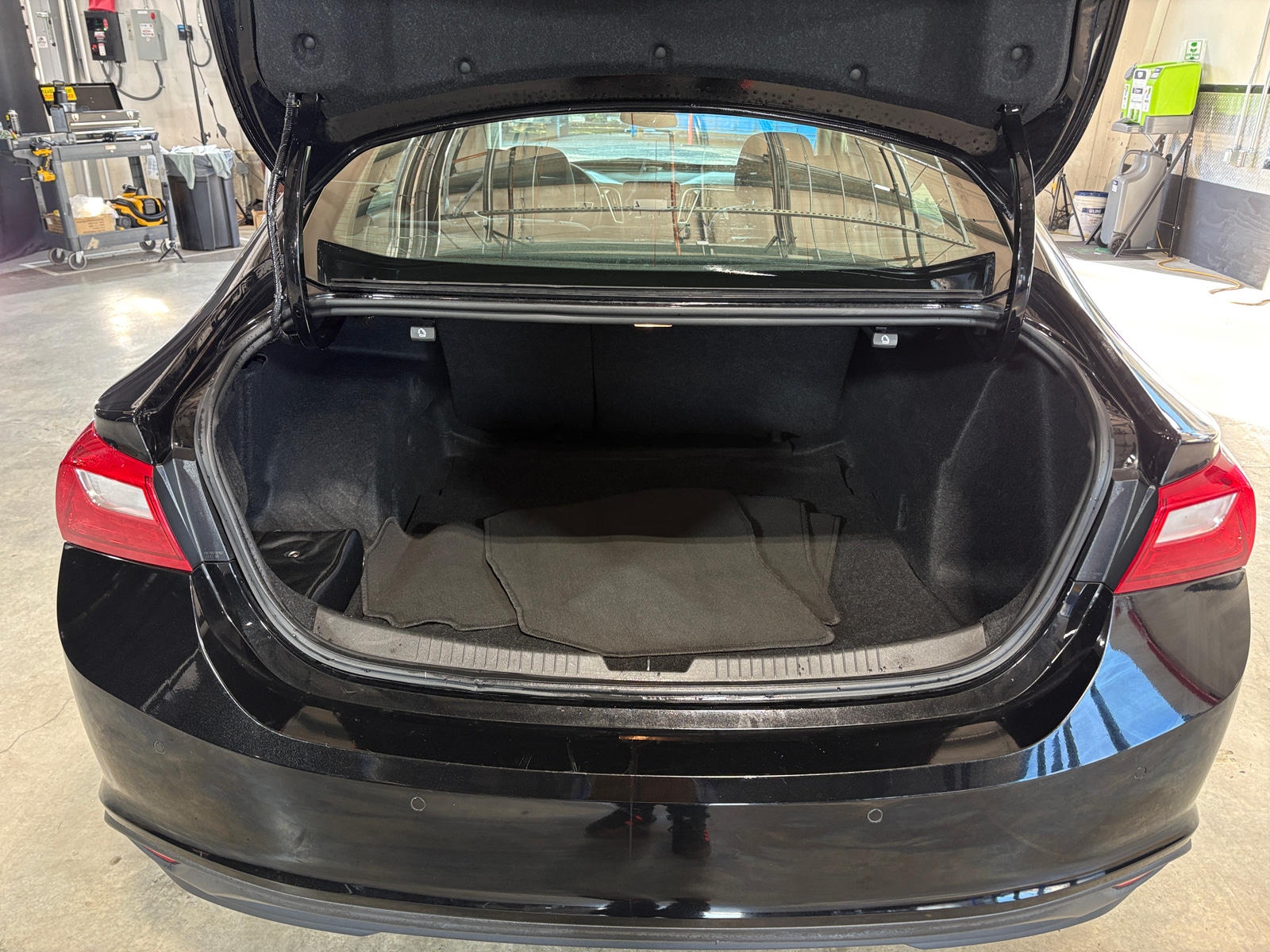 Thumbnail: 2024 Chevrolet Malibu - 7