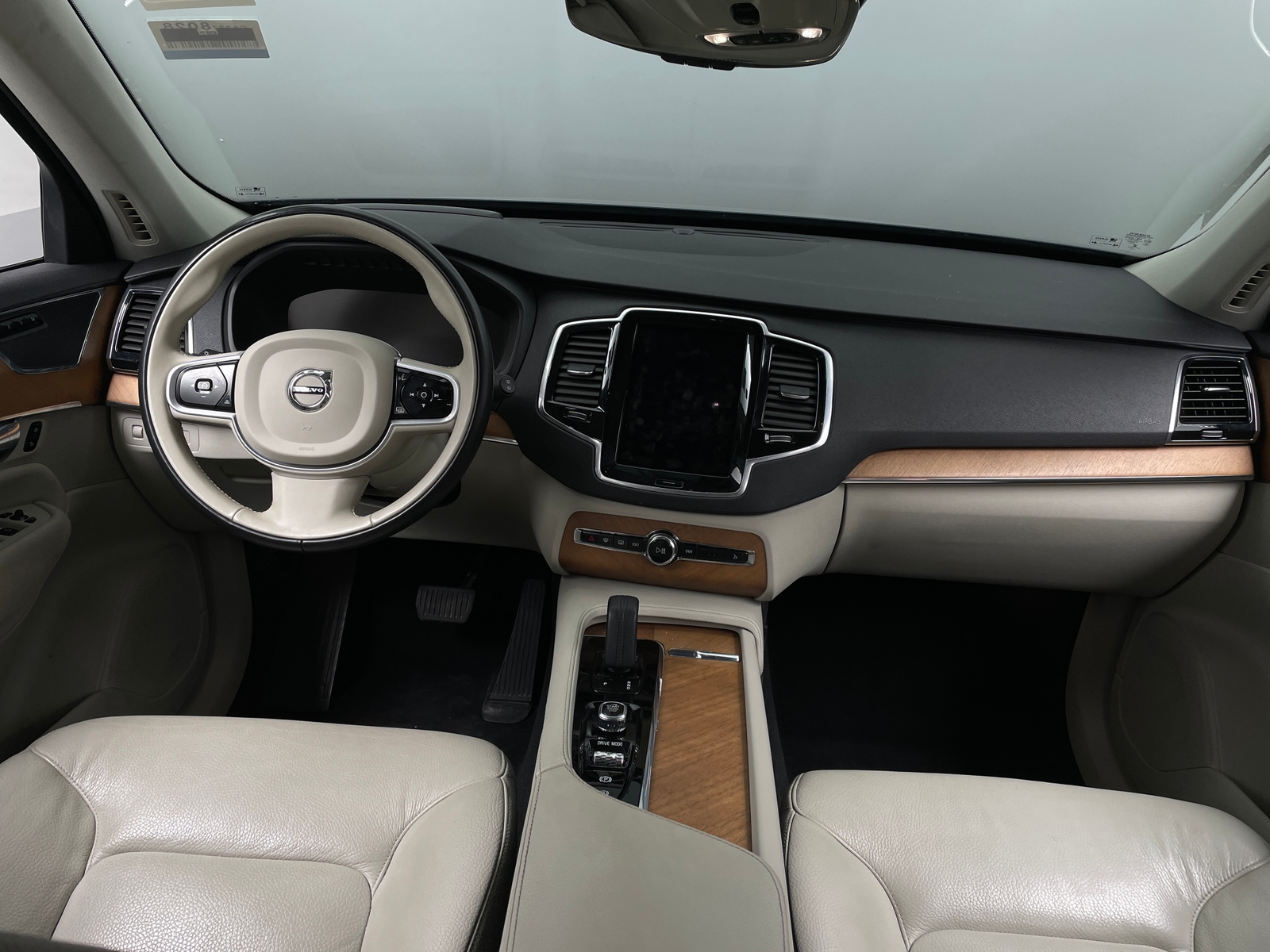 Thumbnail: 2021 Volvo XC90 - 2