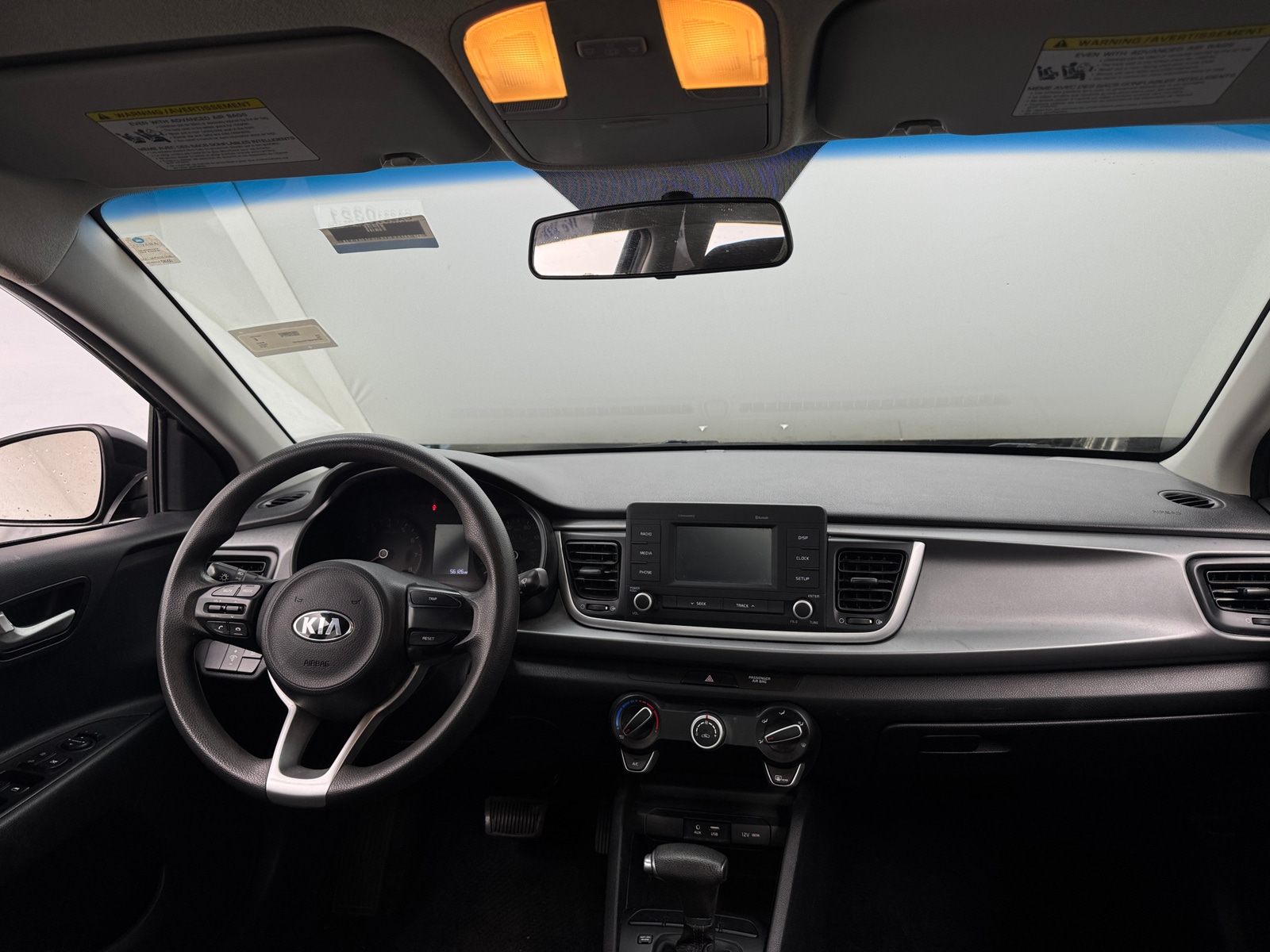 Thumbnail: 2019 Kia Rio - 3