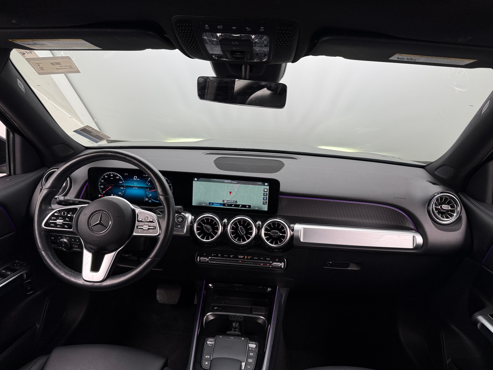 Thumbnail: 2022 Mercedes-Benz GLB - 2