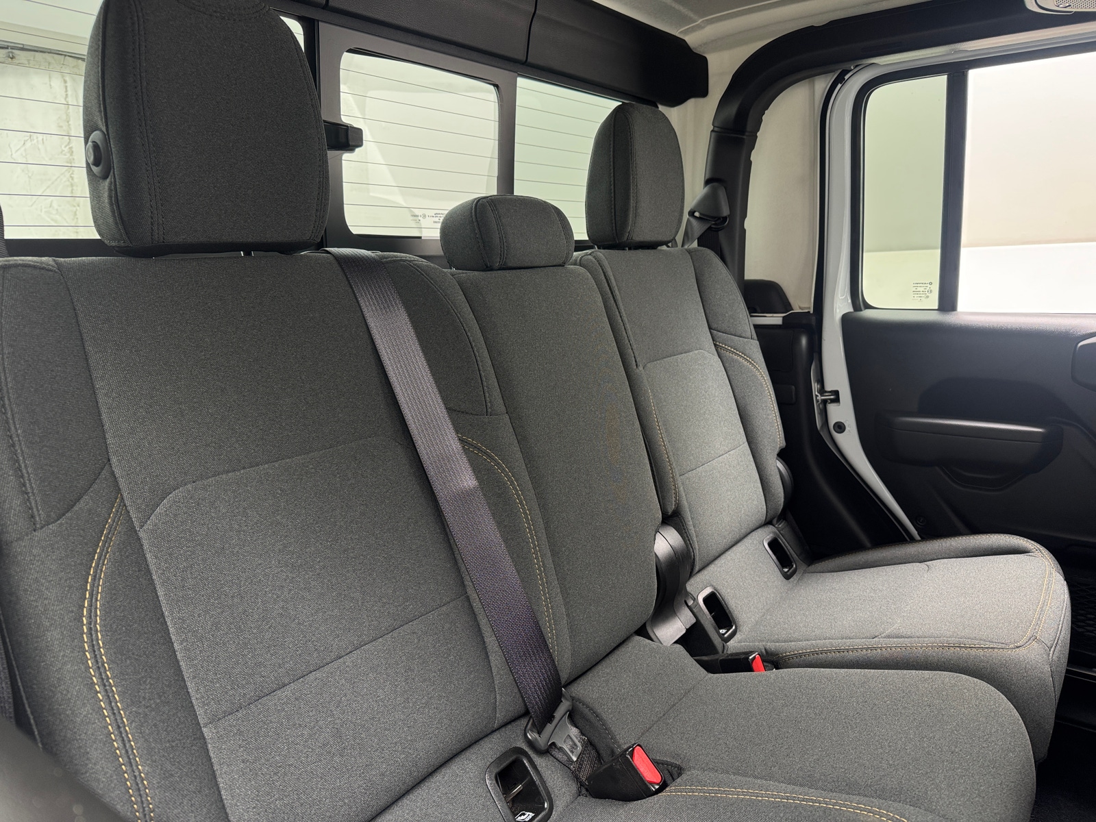 Thumbnail: 2025 Jeep Gladiator - 6