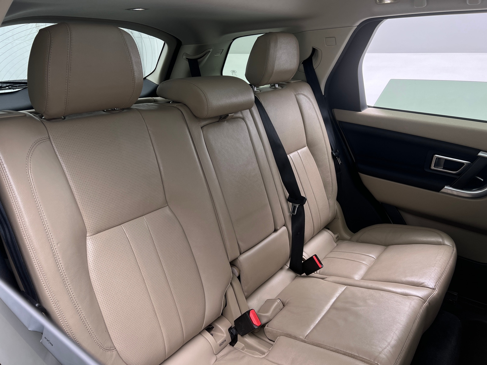 Thumbnail: 2019 Land Rover Discovery Sport - 5