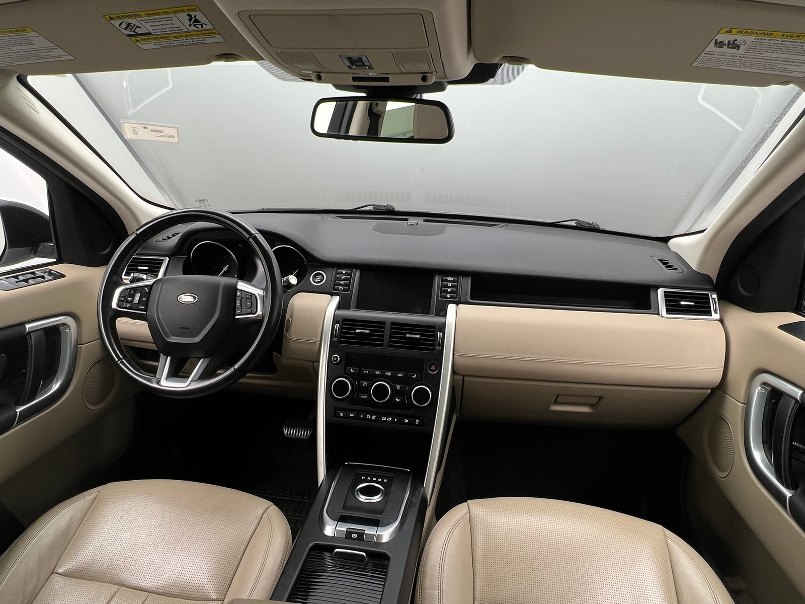 Thumbnail: 2019 Land Rover Discovery Sport - 2