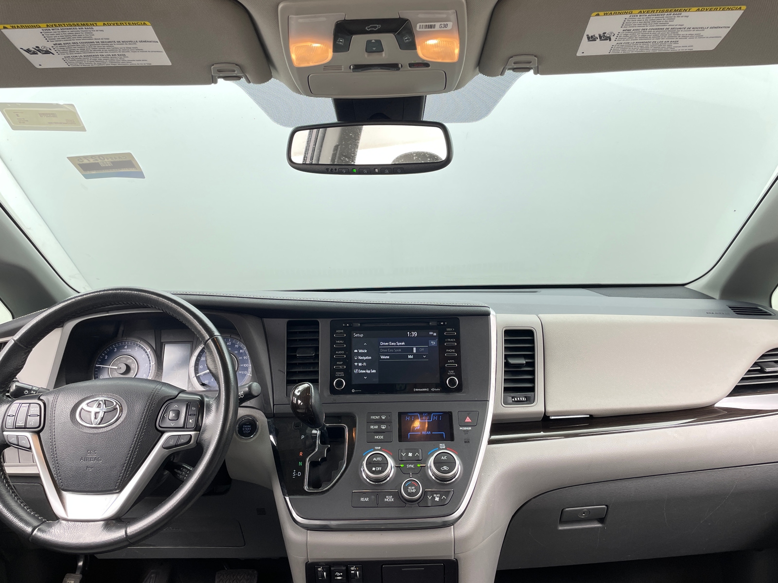Thumbnail: 2019 Toyota Sienna - 2