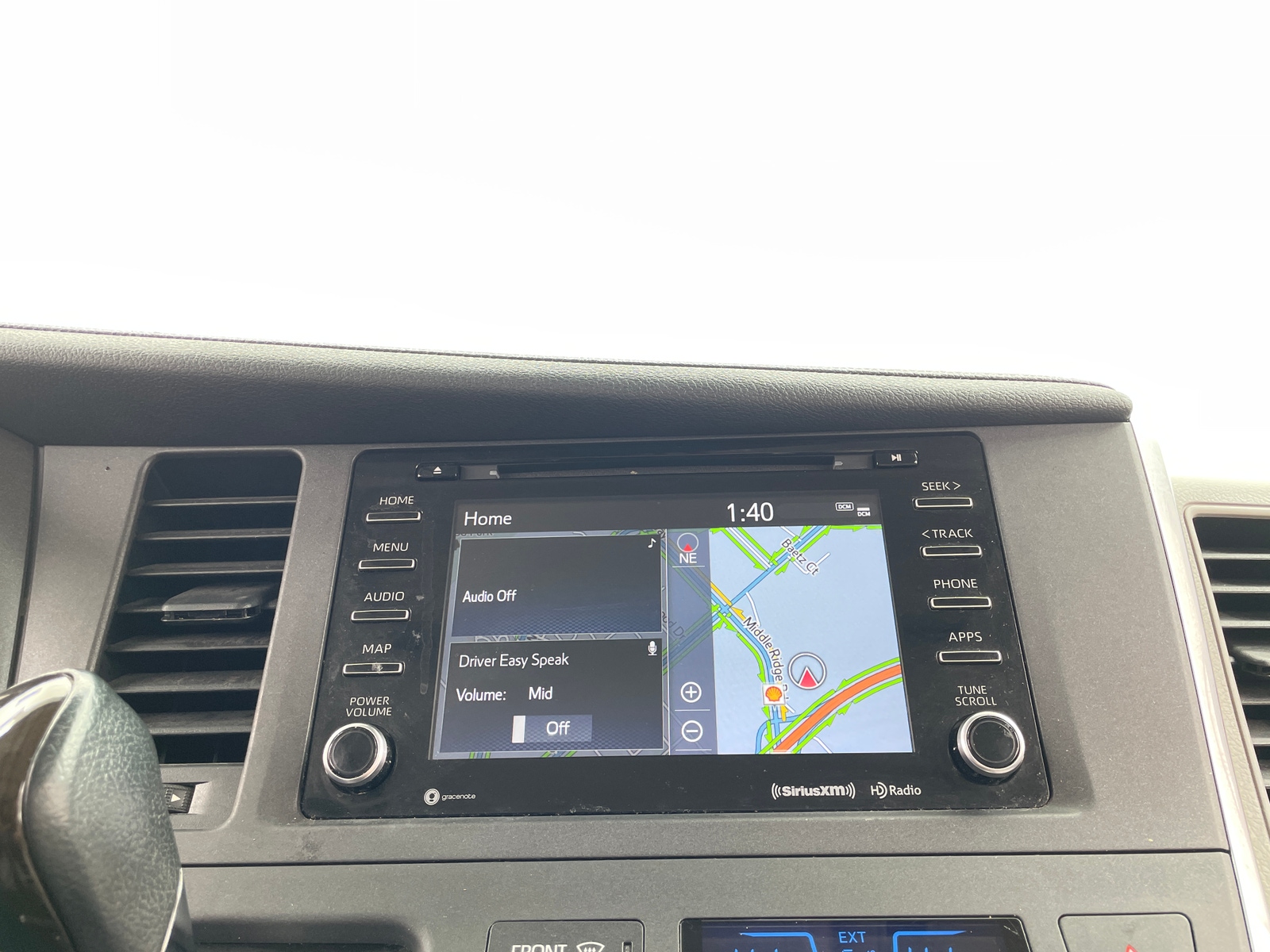 Thumbnail: 2019 Toyota Sienna - 3