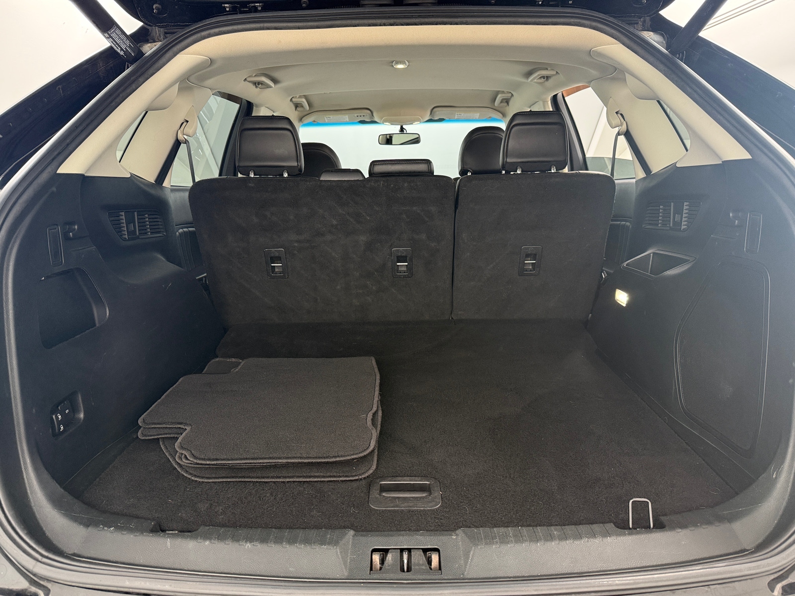 Thumbnail: 2018 Ford Edge - 6